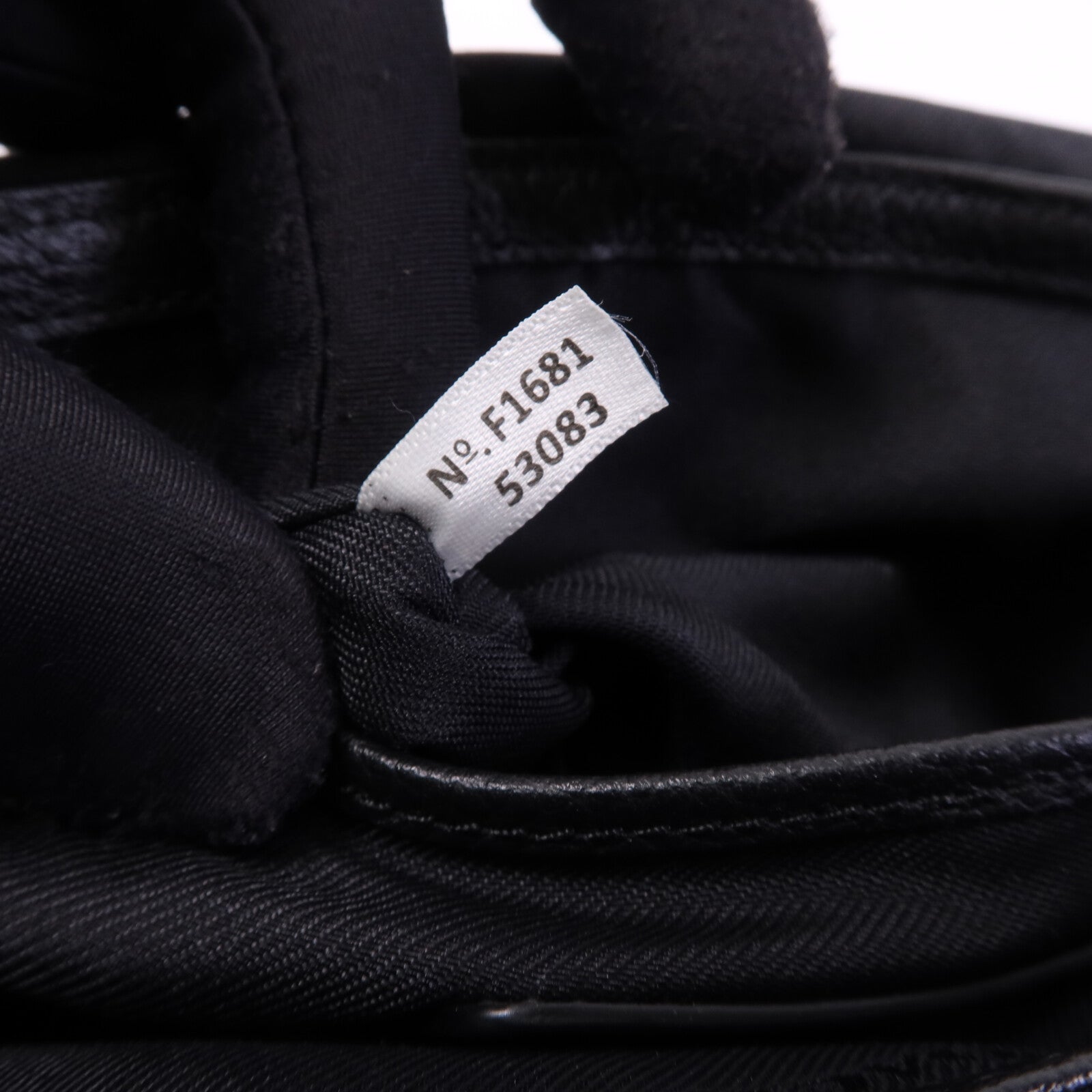 COACH 牛皮皮革Shoulder Bag金扣肩背袋