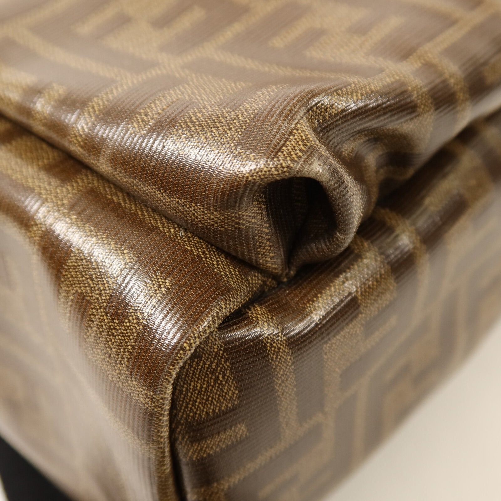 FENDI 塗層帆布Rucksack銀扣背包