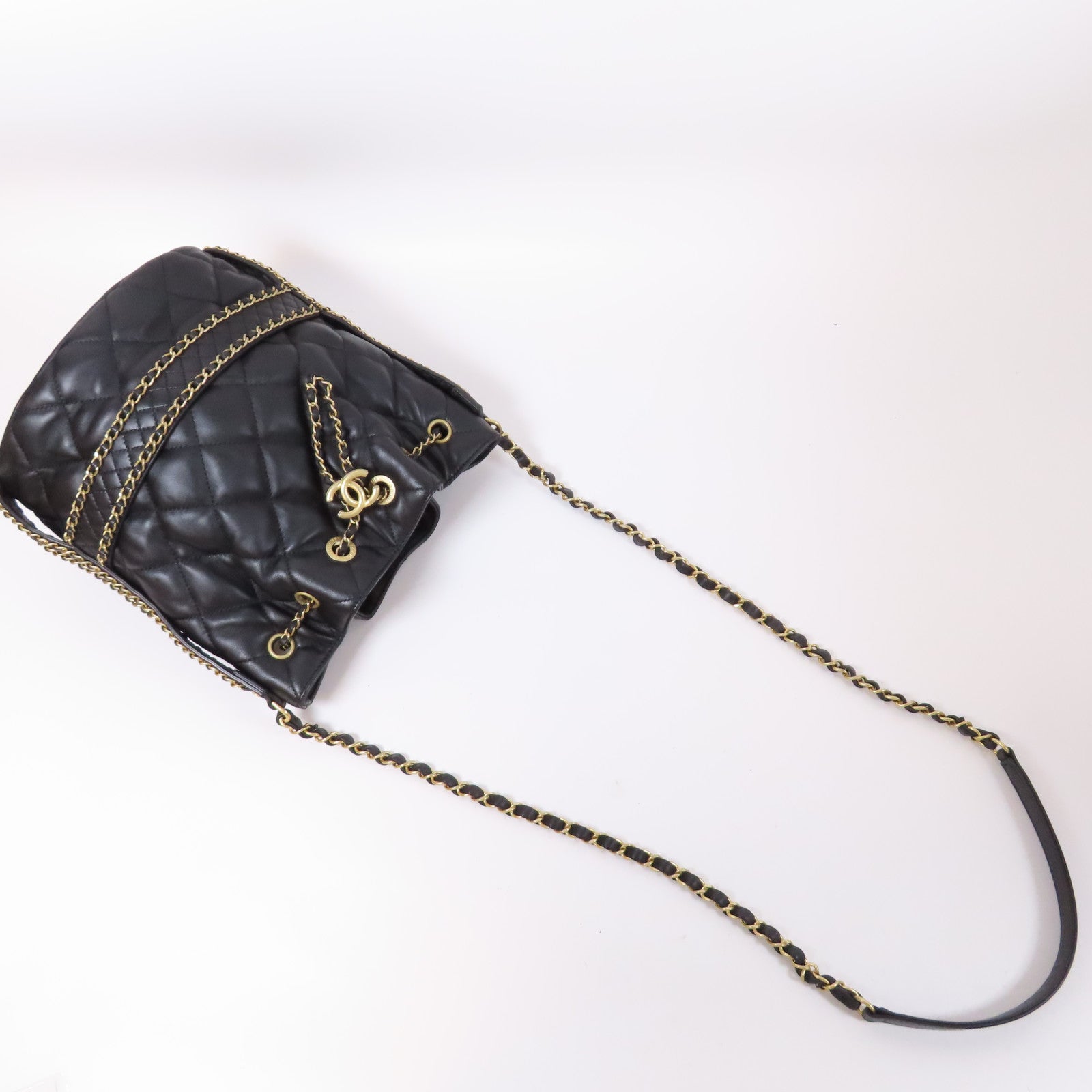 CHANEL 【激減優惠】菱格羊皮皮革Chain Shoulder Bucket金扣鏈帶肩背袋黑色