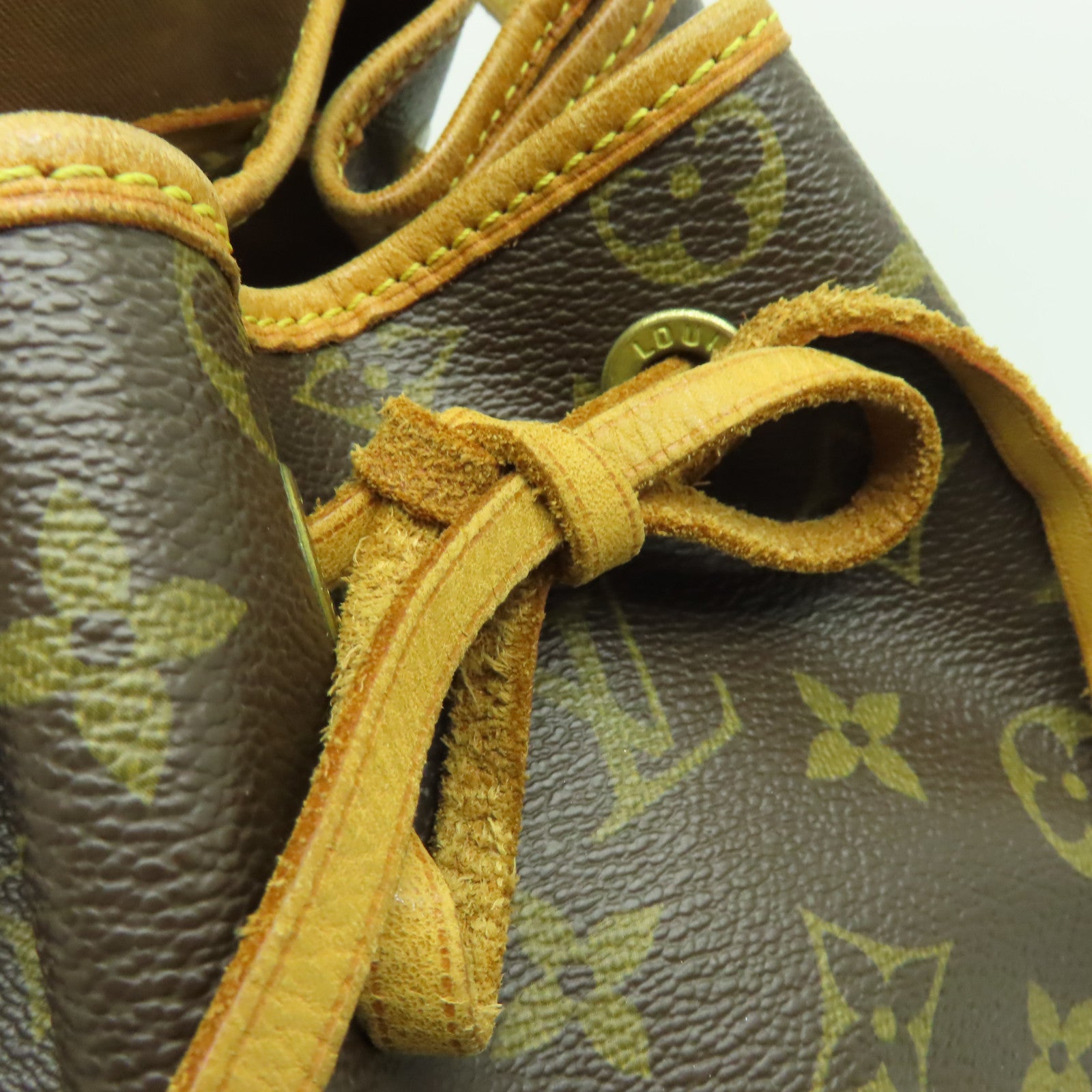 LOUIS VUITTON Monogram Bosphore金扣背包棕色