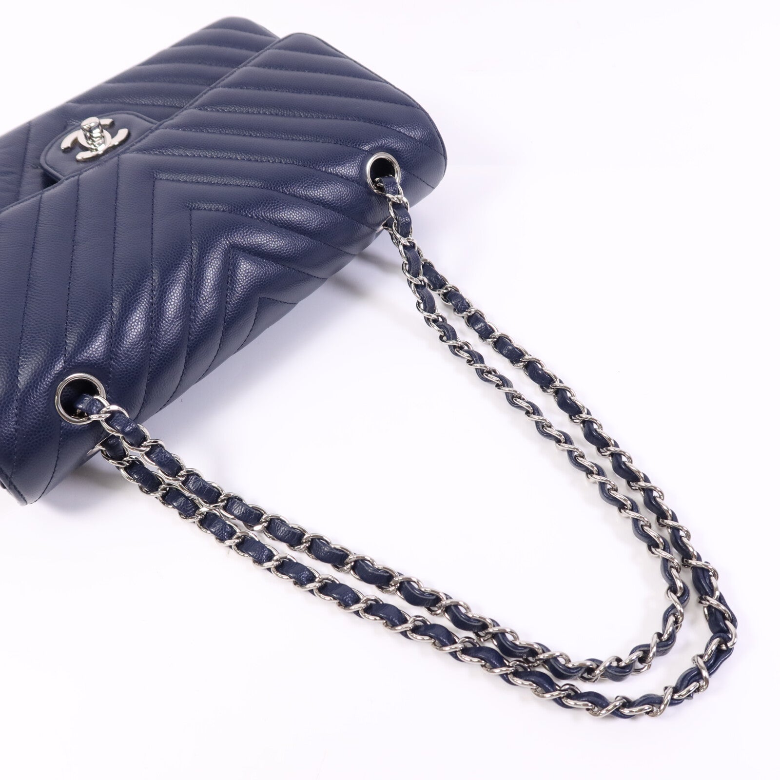 CHANEL 牛皮皮革Classic Flap Chevron銀扣鏈帶肩背袋
