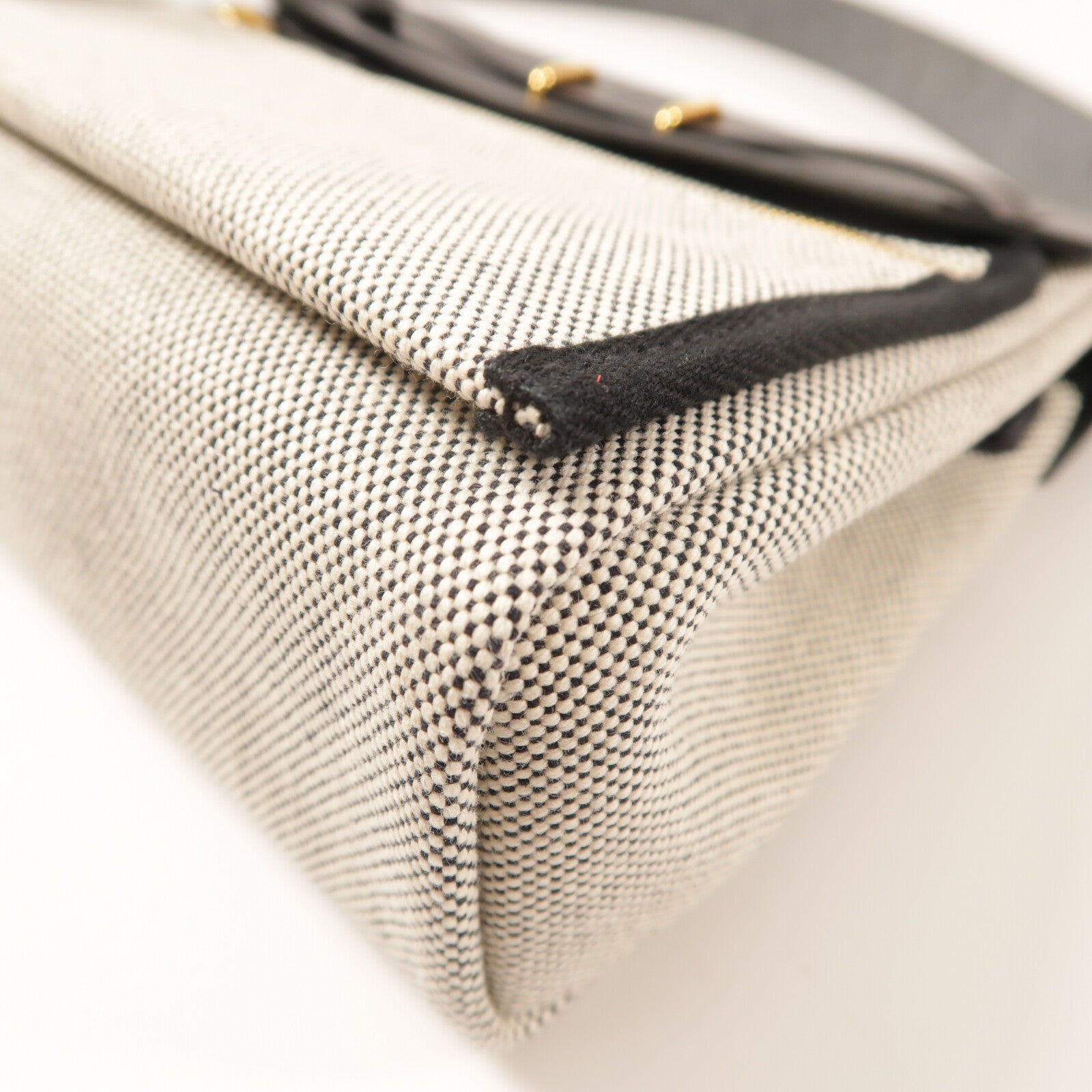 HERMES 帆布Mini Herbag金扣肩背袋