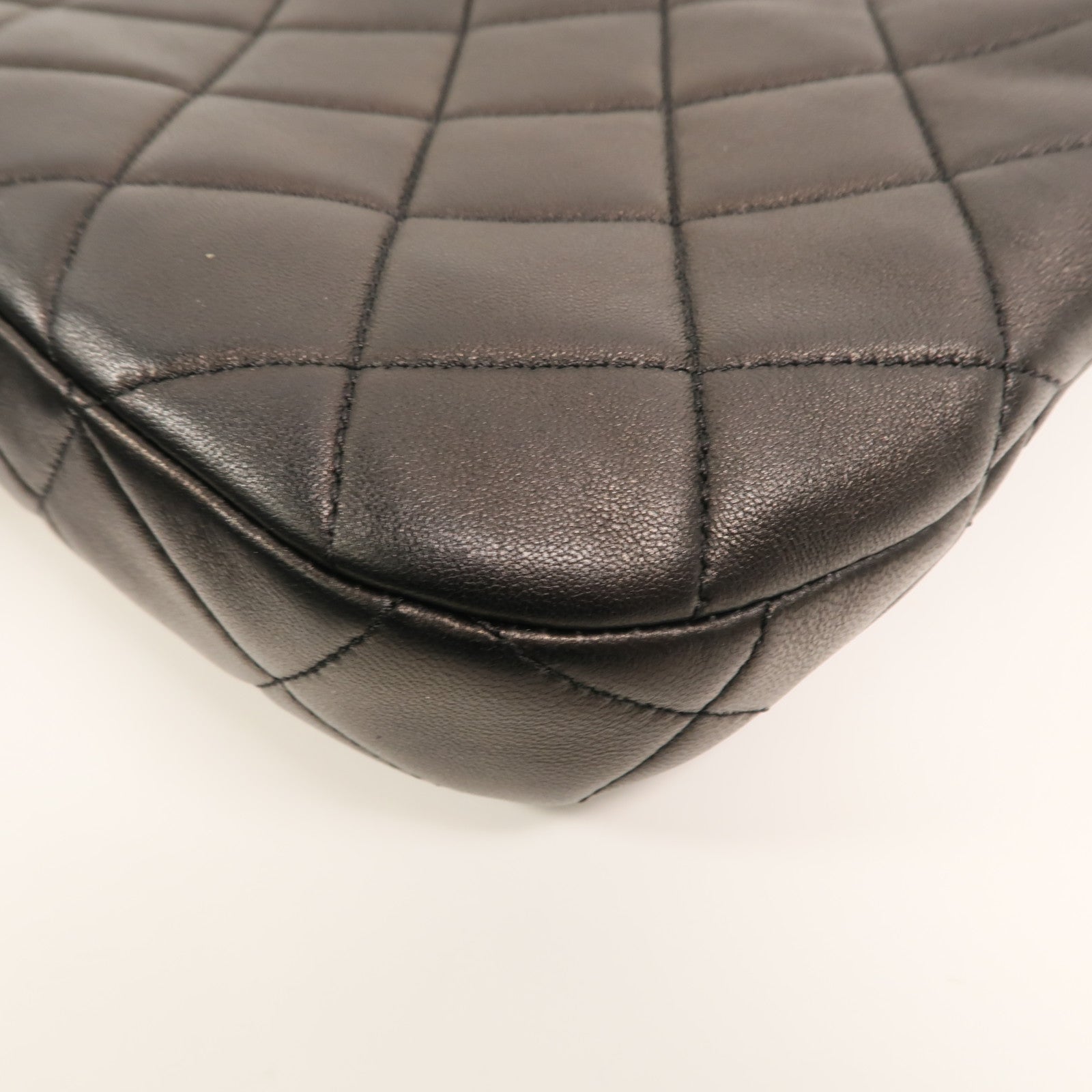 CHANEL 羊皮皮革Hobo鏈帶肩背袋