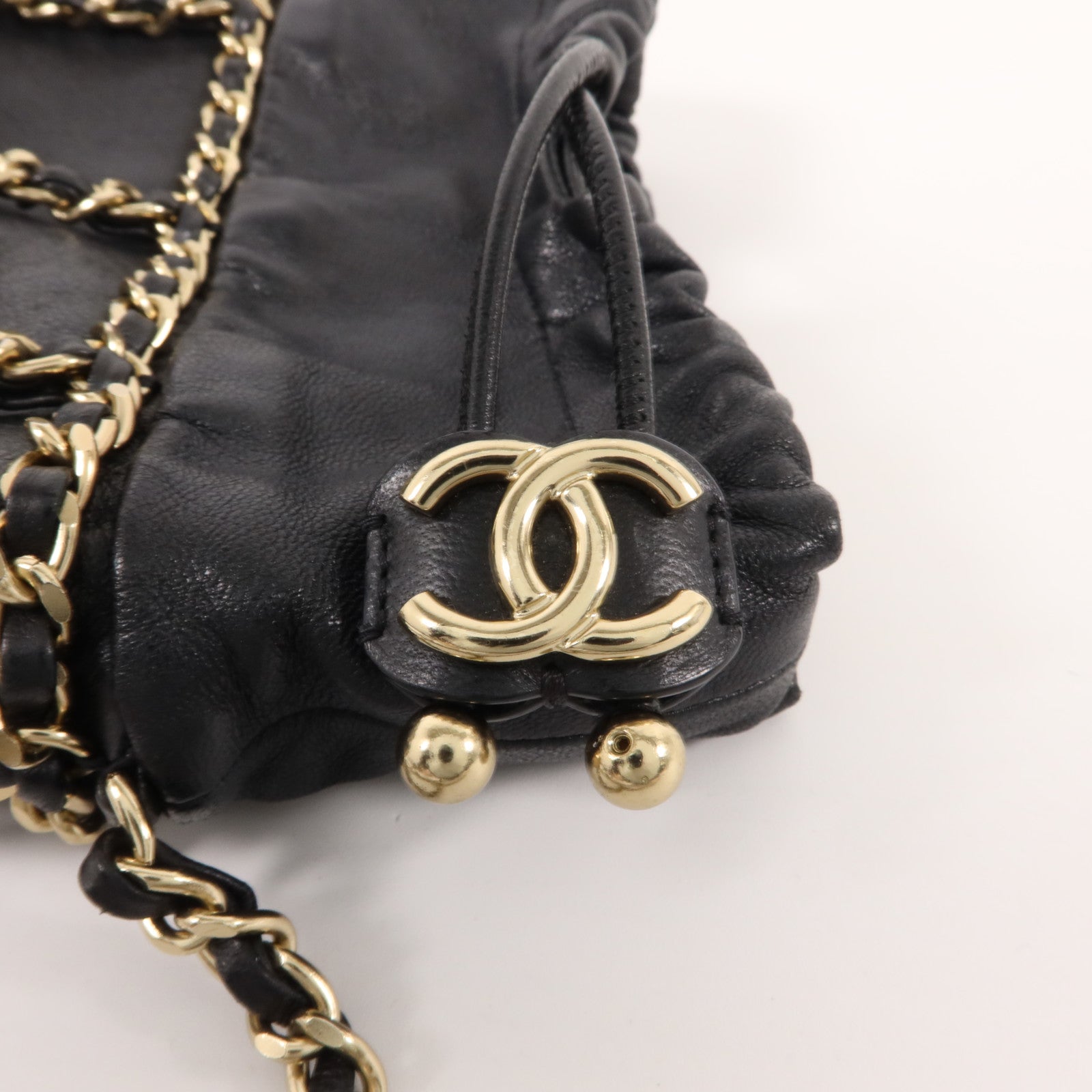 CHANEL 羊皮皮革Drawstring Chain Shoulder鏈帶肩背袋
