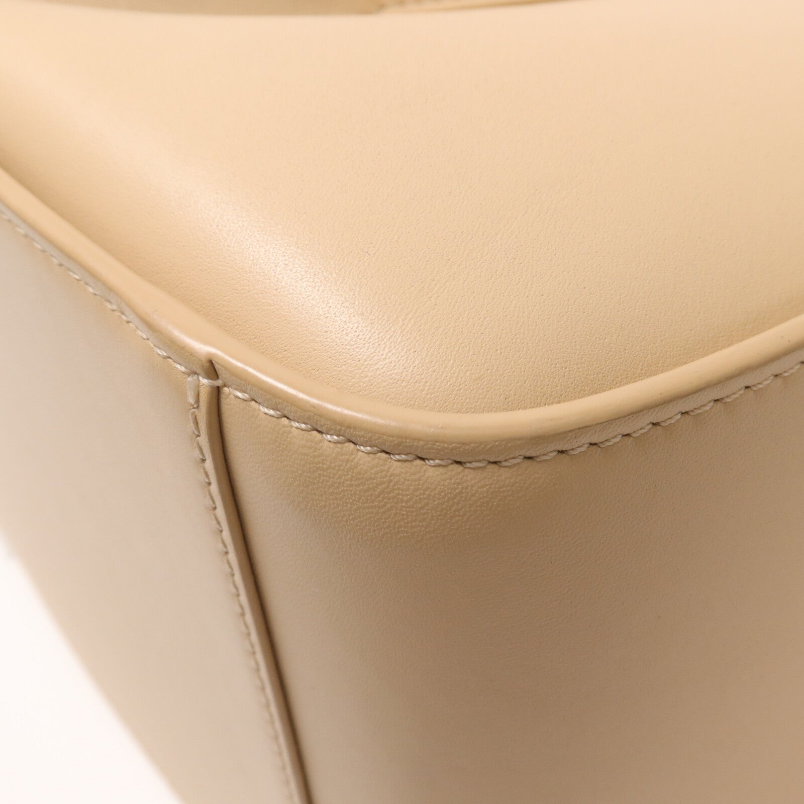 LOEWE 牛皮皮革Hammock Compact手挽肩背兩用袋