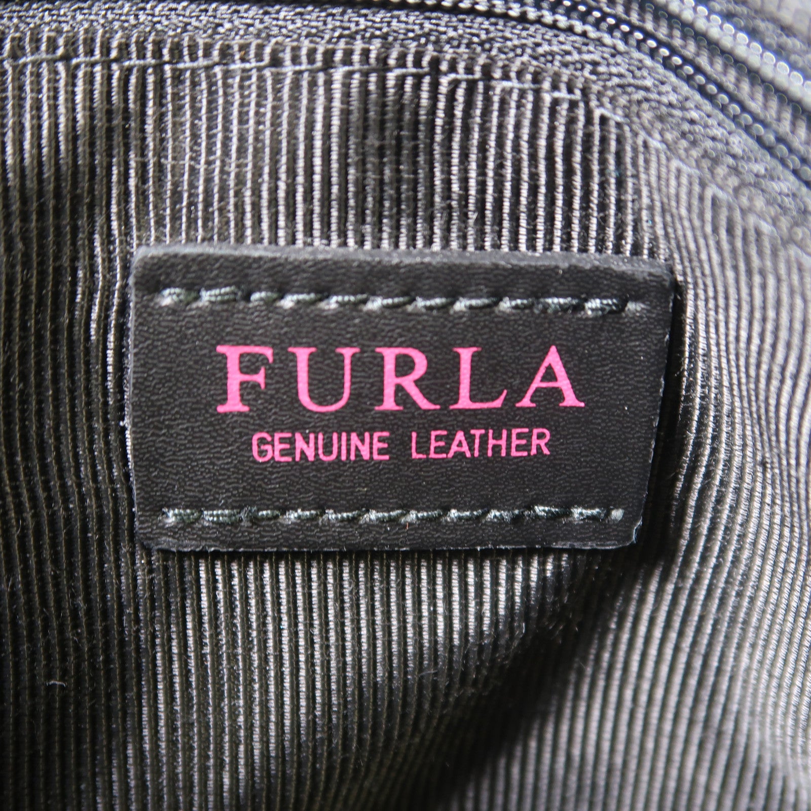 Furla 牛皮皮革2Way Bag金扣手挽肩背兩用袋黑色
