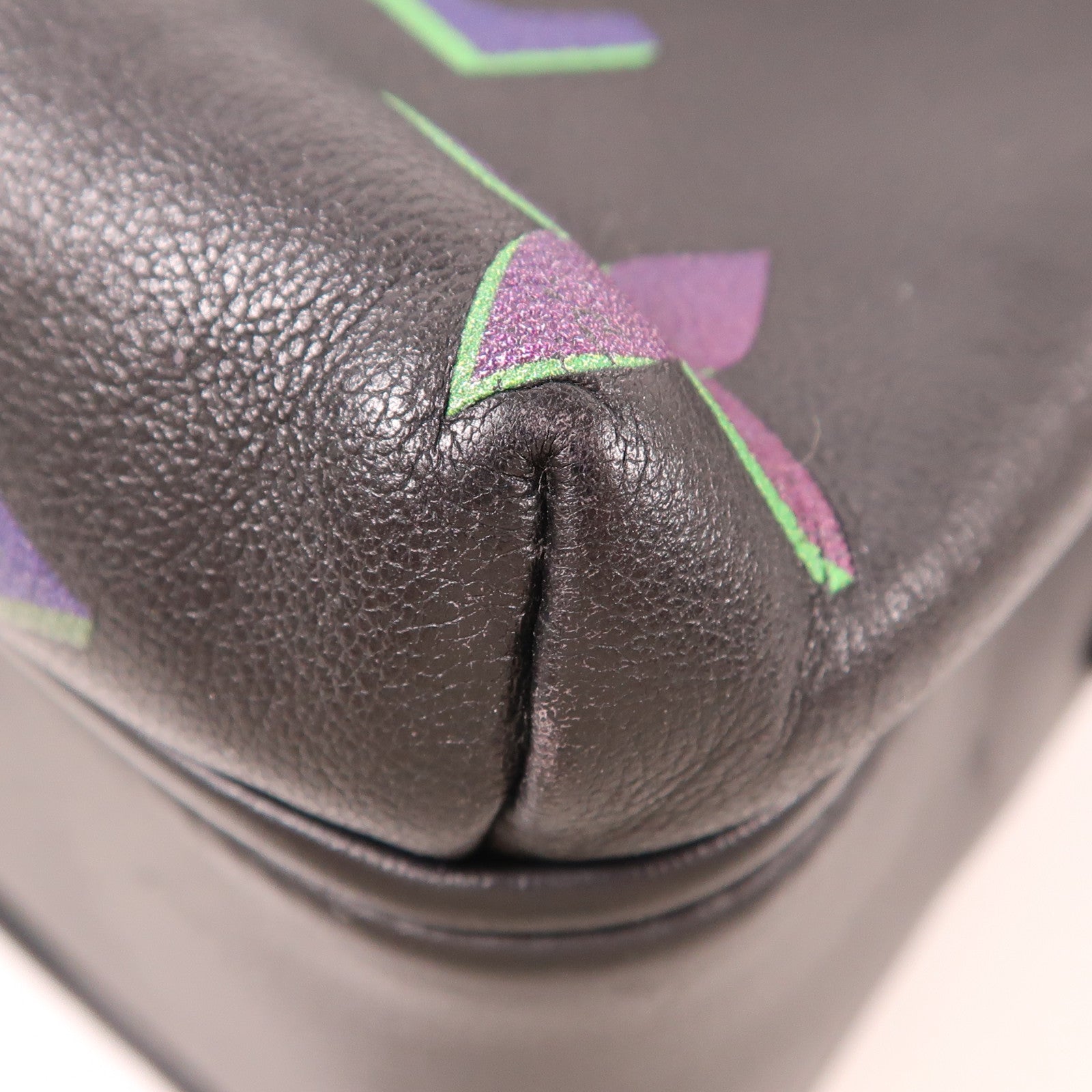 LOUIS VUITTON 牛皮皮革Comet Messenger PM肩背袋