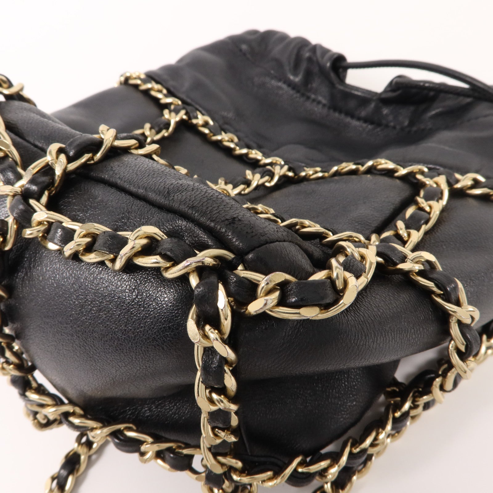 CHANEL 羊皮皮革Drawstring Chain Shoulder鏈帶肩背袋