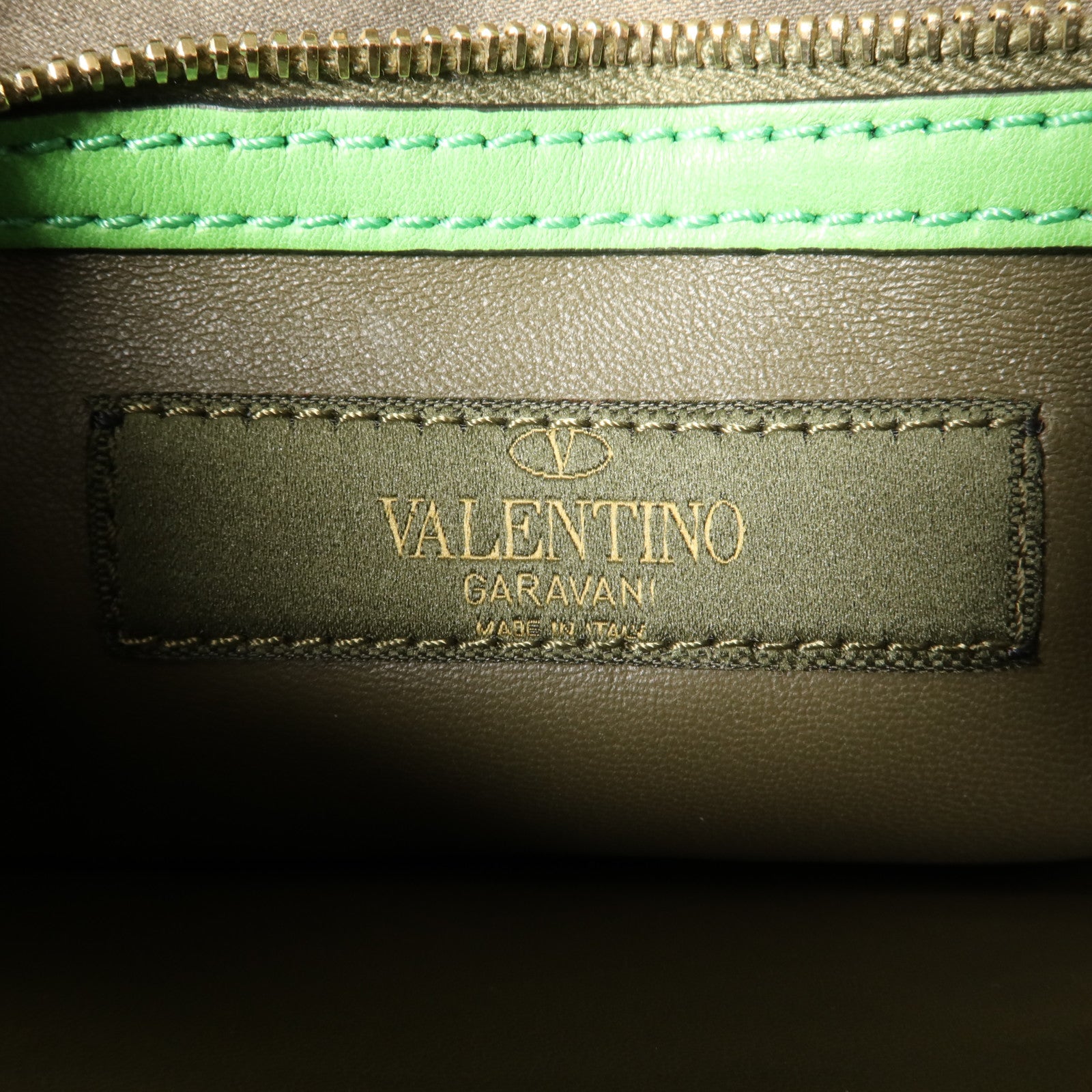 Valentino 帆布/牛皮皮革Camouflage Rockstud Wristlet Clutch手拿包