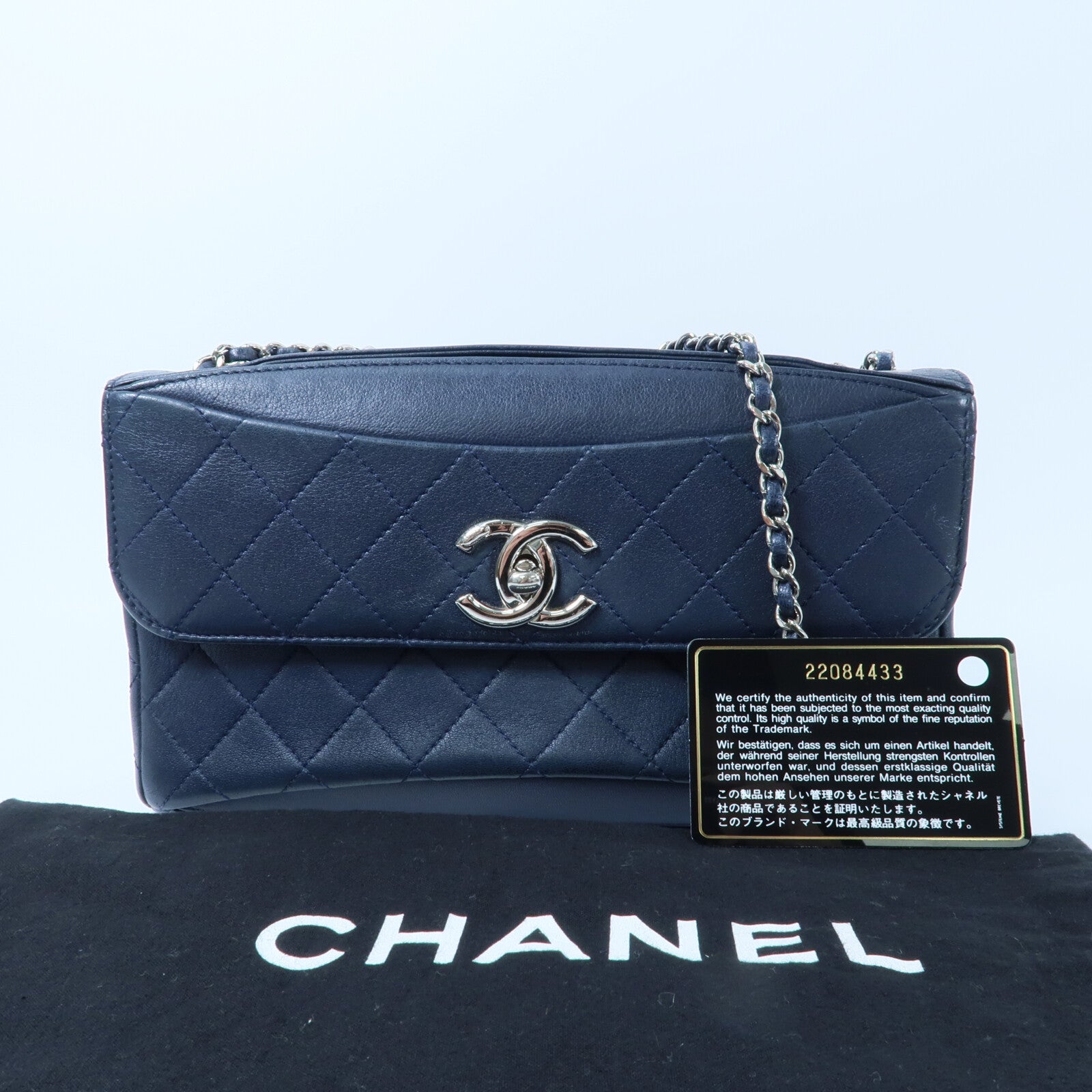CHANEL 牛皮皮革Chain Shoulder鏈帶肩背袋