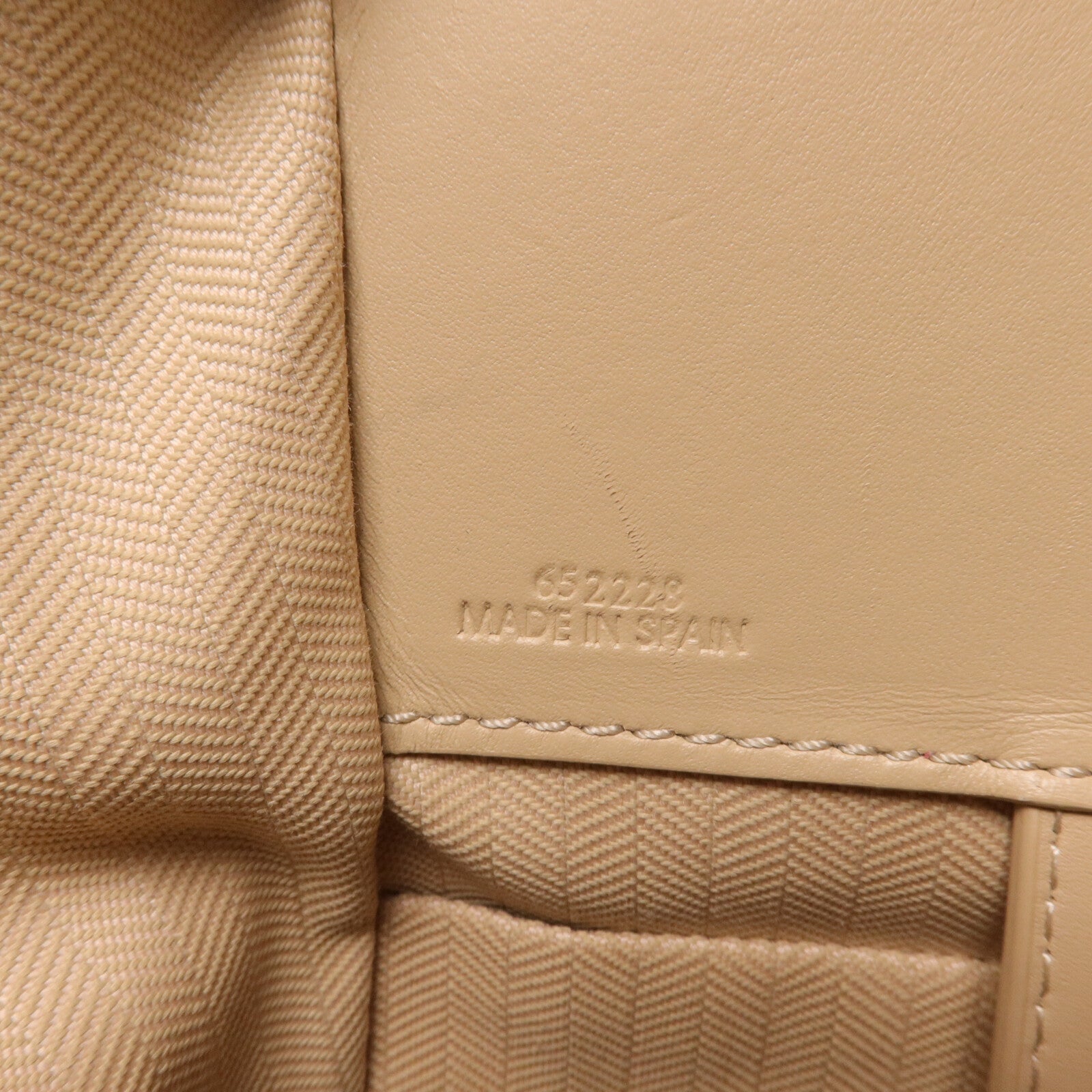 LOEWE 牛皮皮革Hammock Compact手挽肩背兩用袋