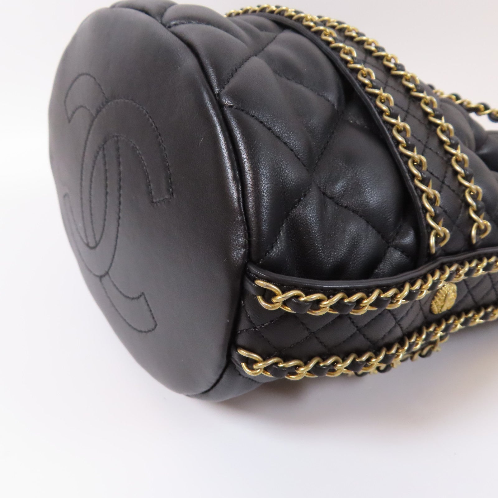 CHANEL 【激減優惠】菱格羊皮皮革Chain Shoulder Bucket金扣鏈帶肩背袋黑色