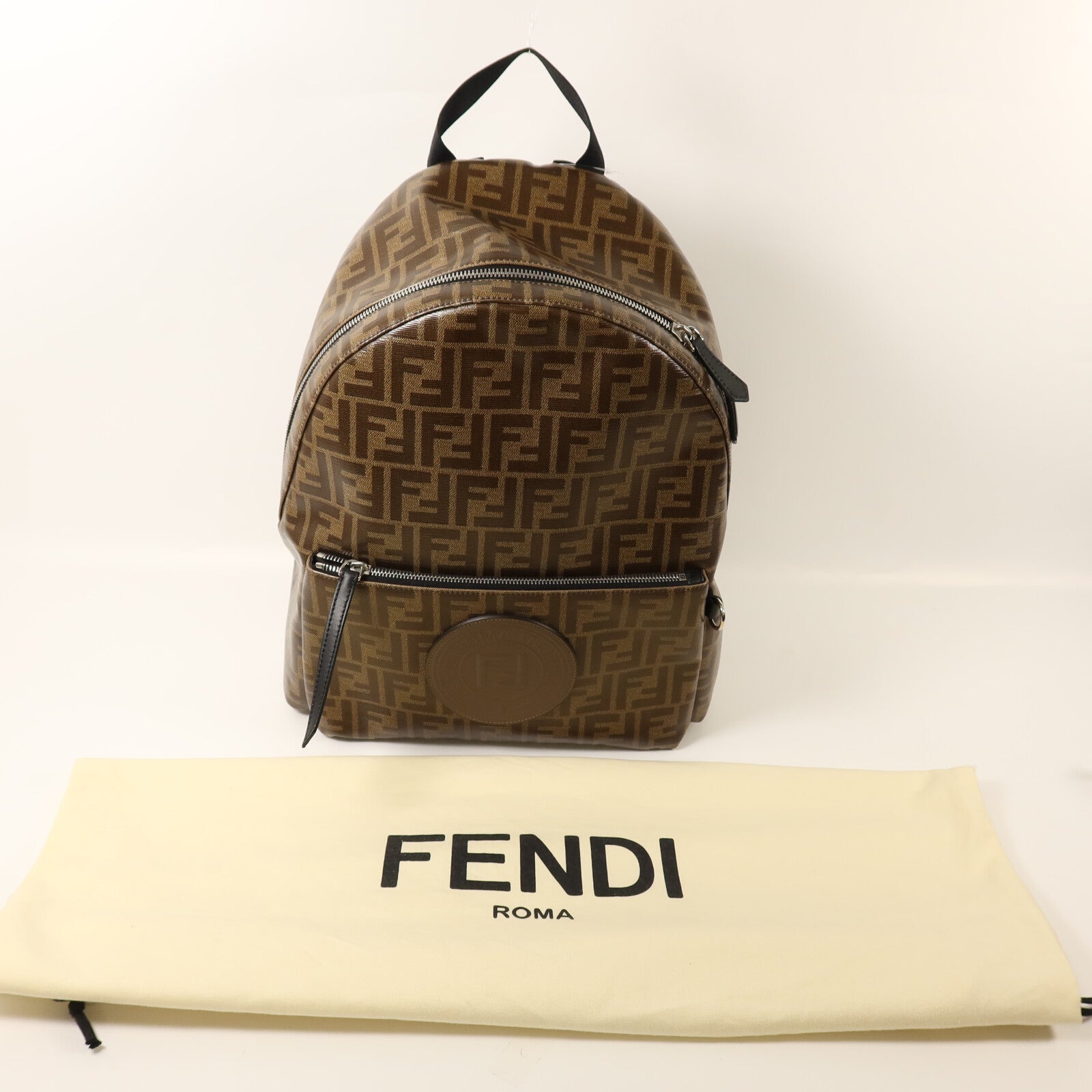 FENDI 塗層帆布Rucksack銀扣背包
