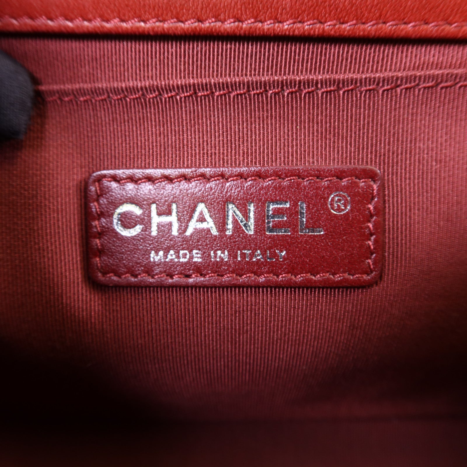 CHANEL 羊皮皮革Boy 25銀扣鏈帶肩背袋