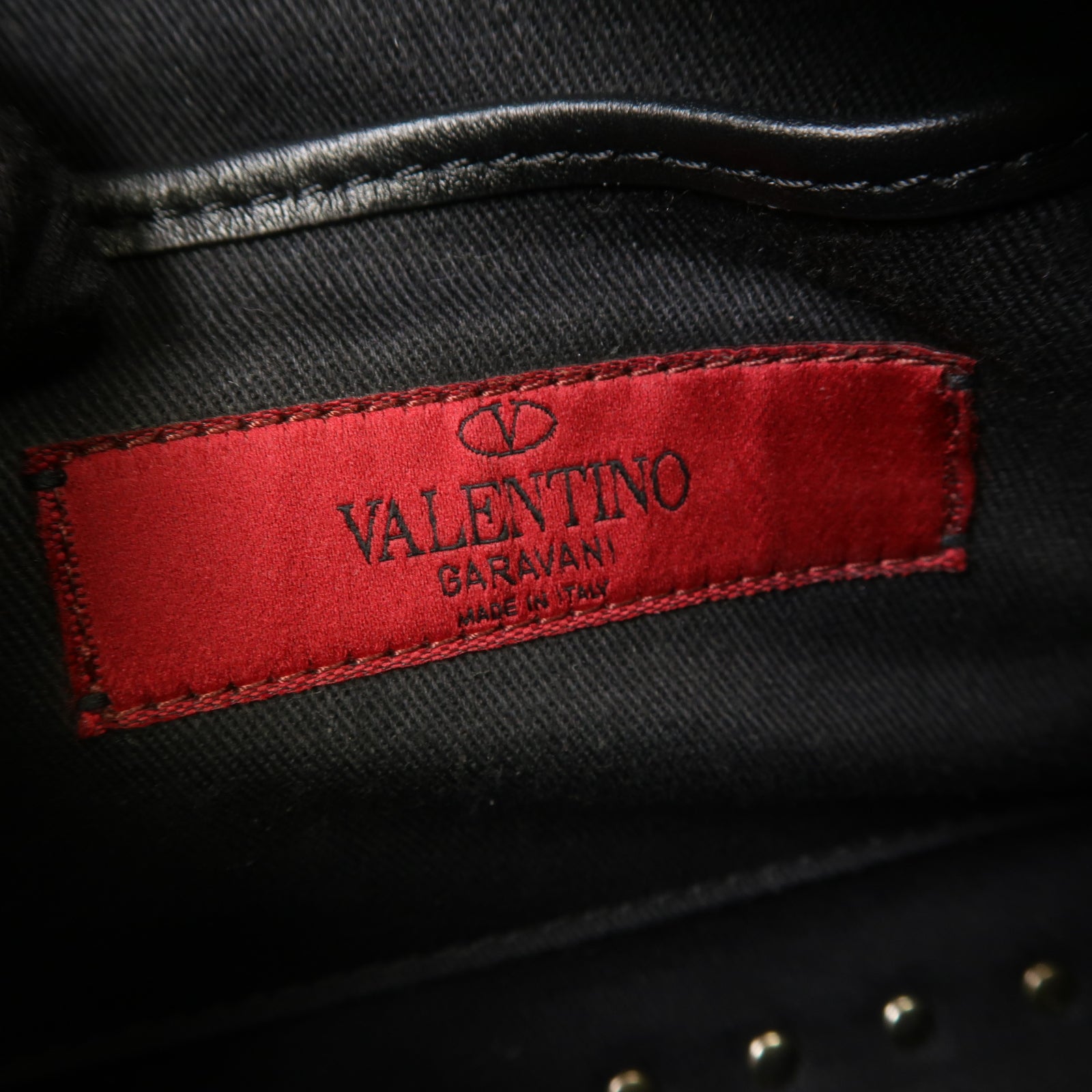 Valentino 牛皮皮革Shoulder Bag金扣肩背袋黒色