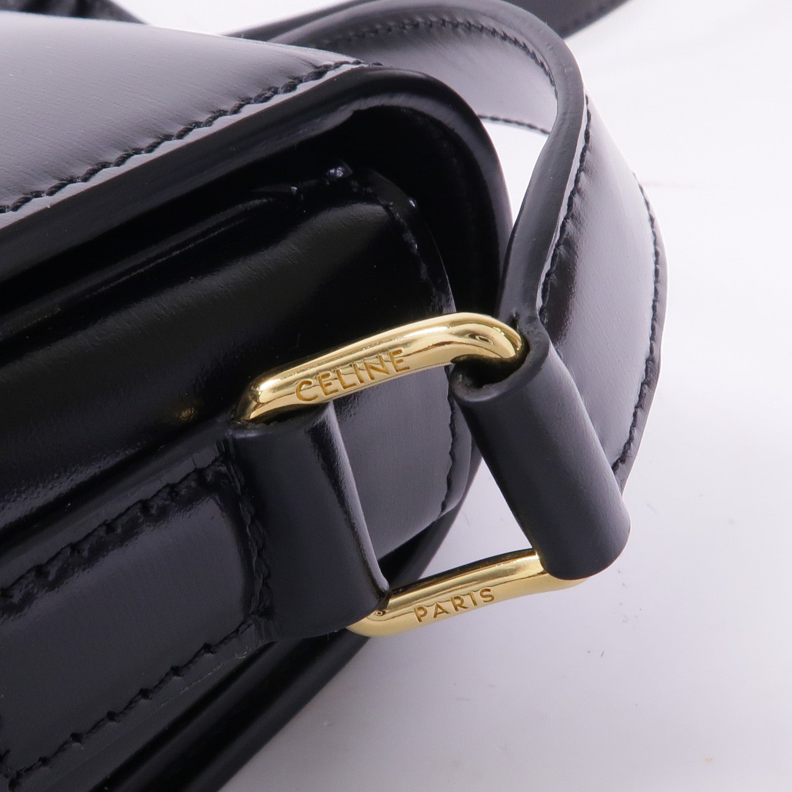 CELINE 牛皮皮革Classique Triomphe金扣肩背袋