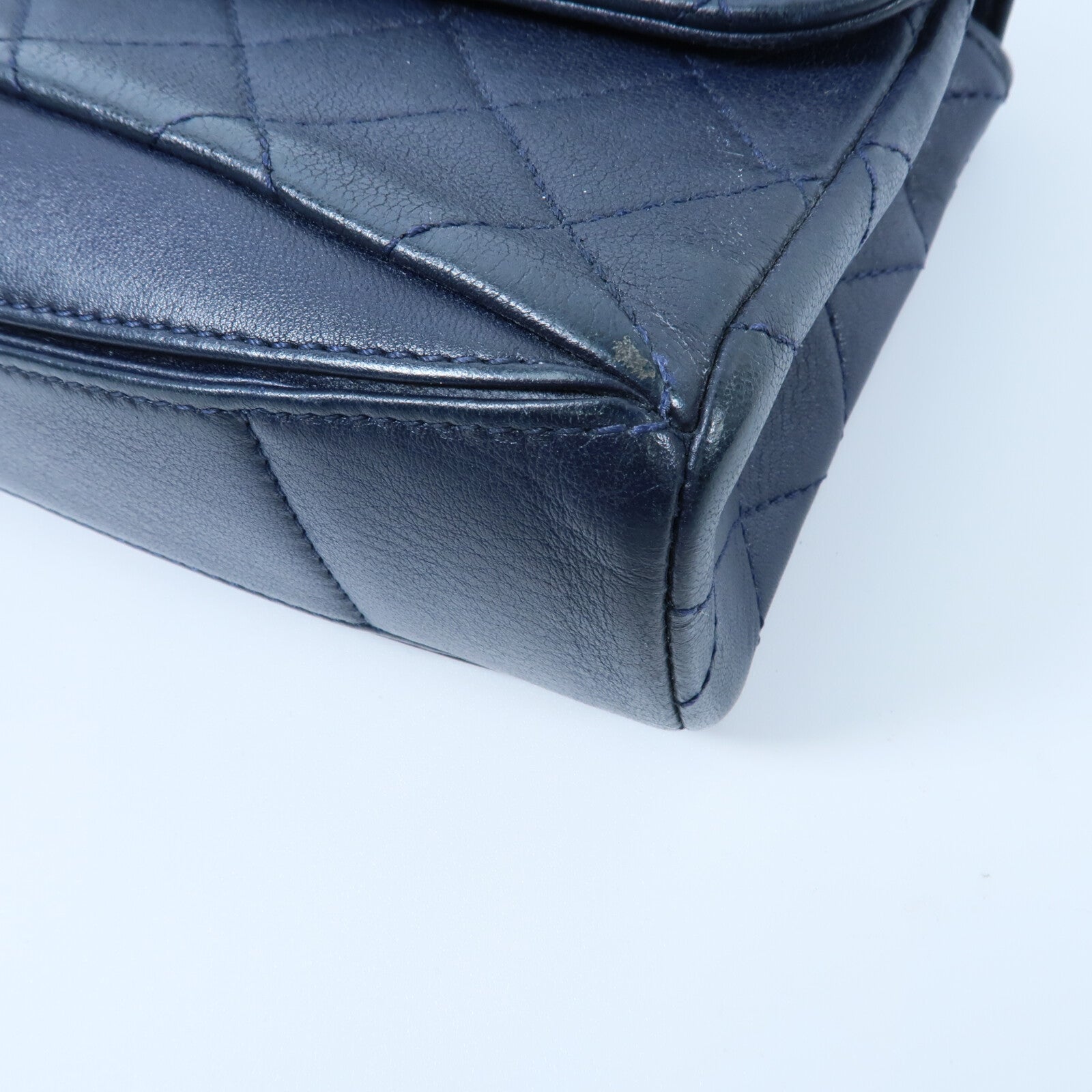 CHANEL 牛皮皮革Chain Shoulder鏈帶肩背袋