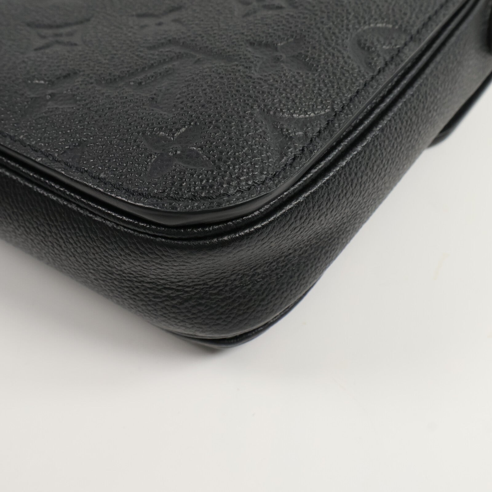 LOUIS VUITTON Monogram Empreinte Pochette Metis金扣手挽肩背兩用袋
