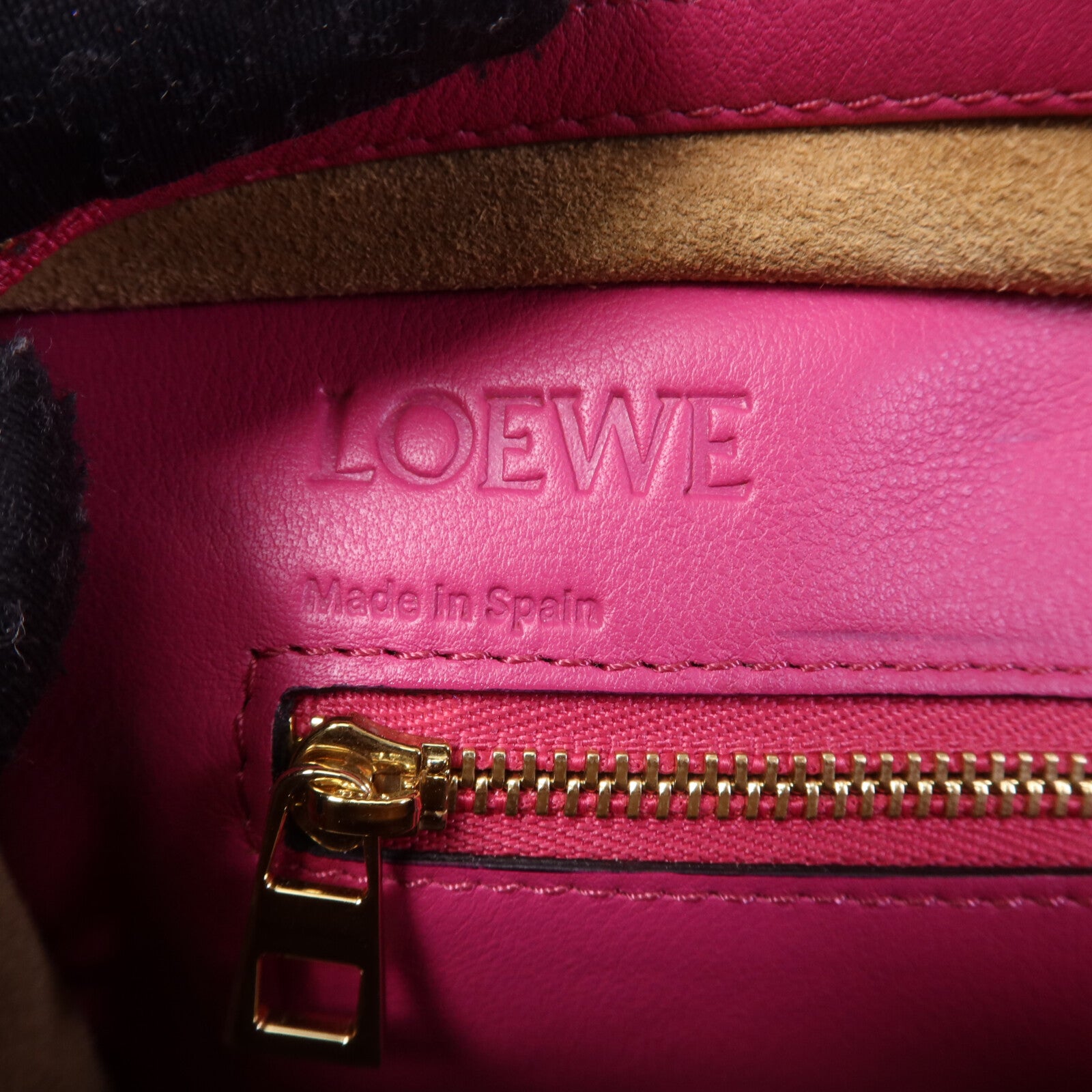 LOEWE 牛皮皮革Amazona金扣手挽肩背兩用袋