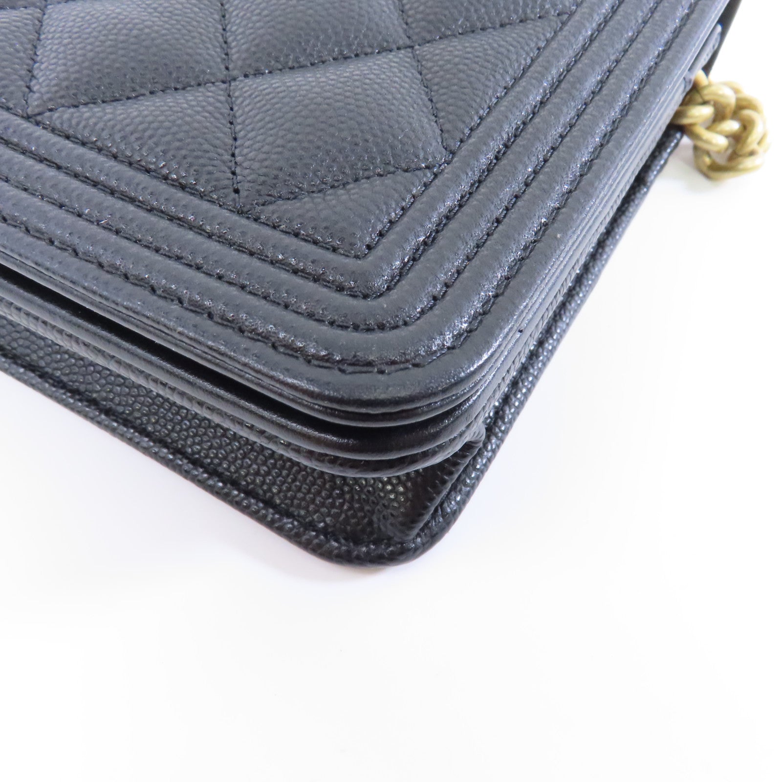 CHANEL 菱格Caviar皮革Boy Wallet On Chain金扣鏈帶肩背袋黑色