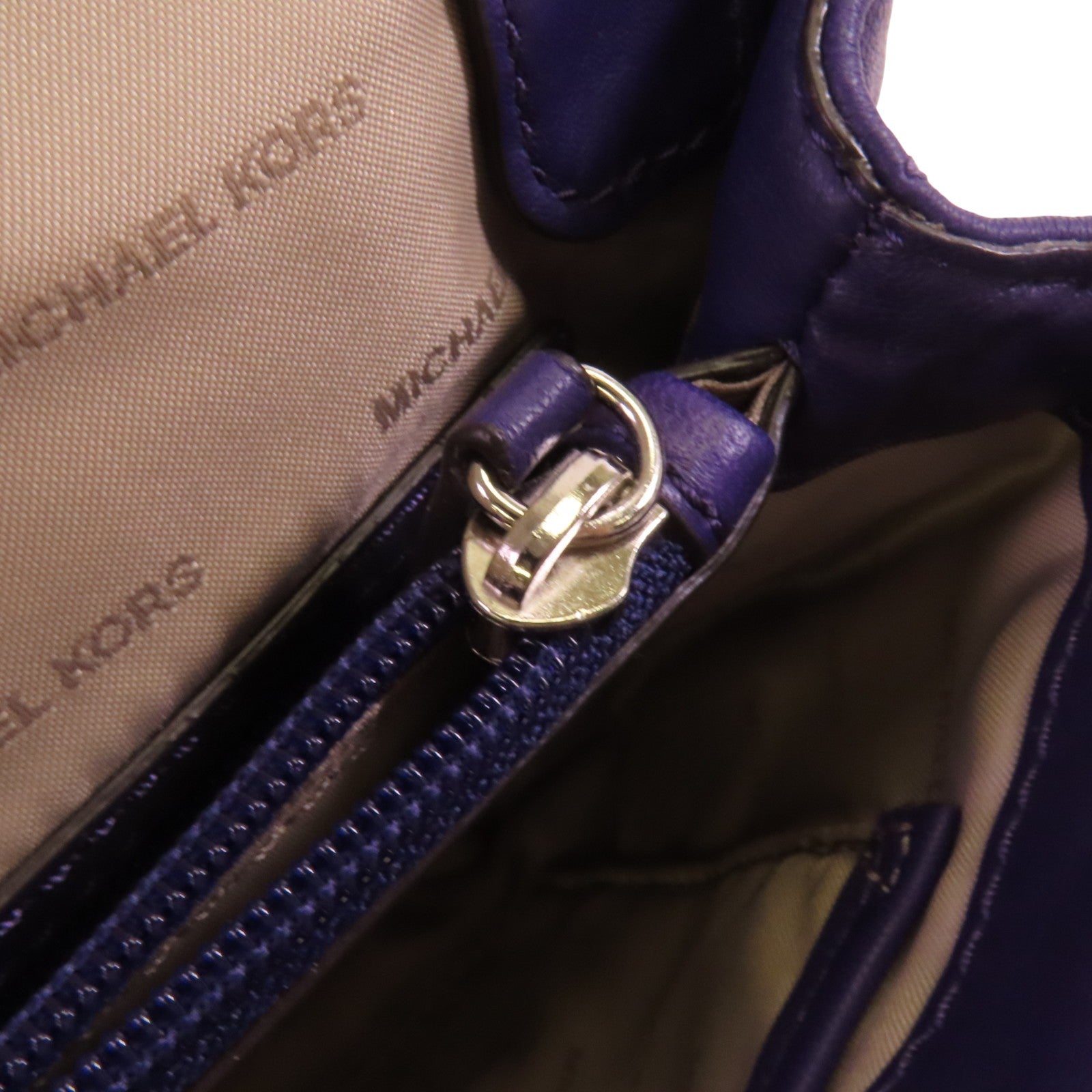 Michael Kors 羊皮皮革Chain Shoulder Bag銀扣鏈帶肩背袋