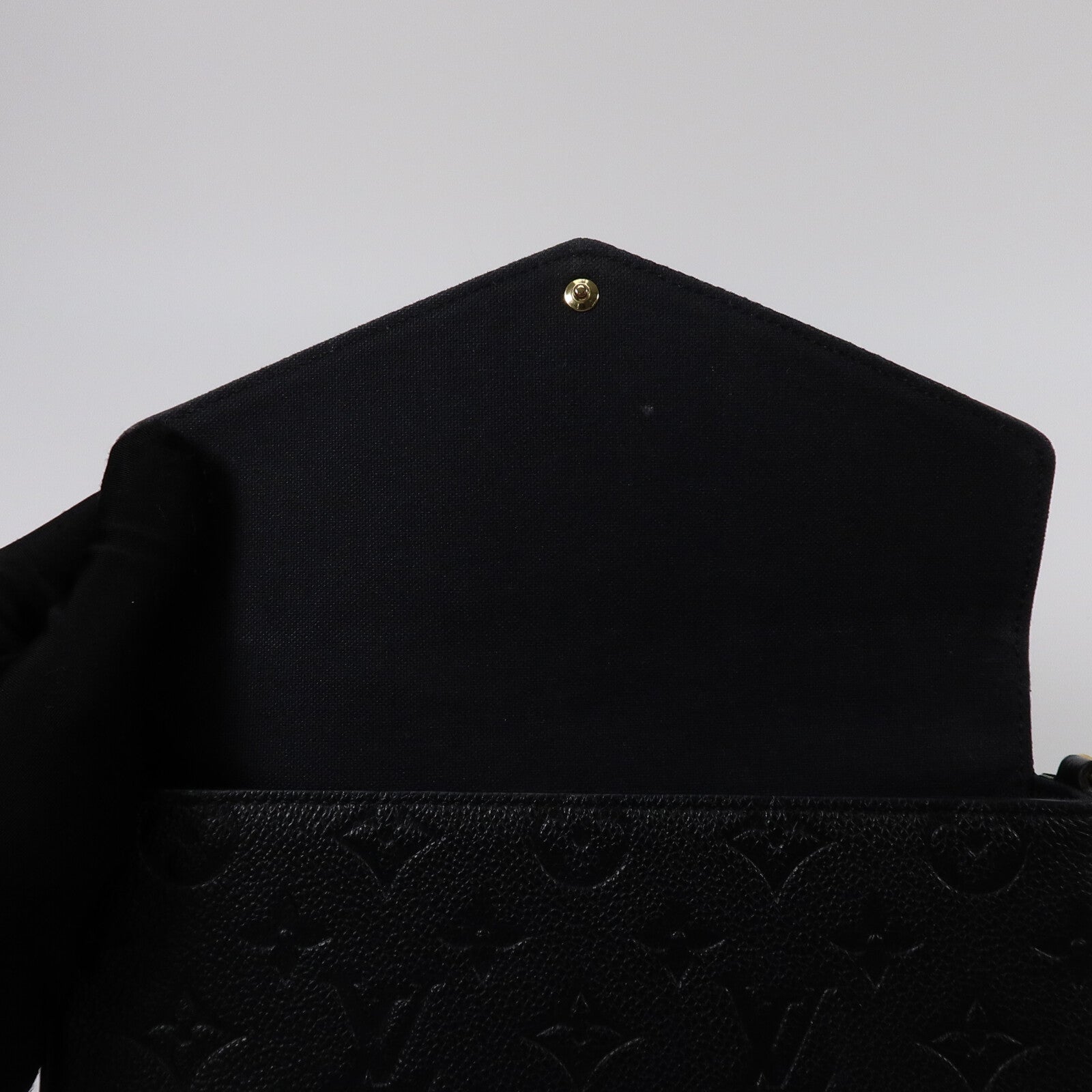 LOUIS VUITTON Monogram Empreinte Felicie Pochette 金扣鏈帶肩背袋