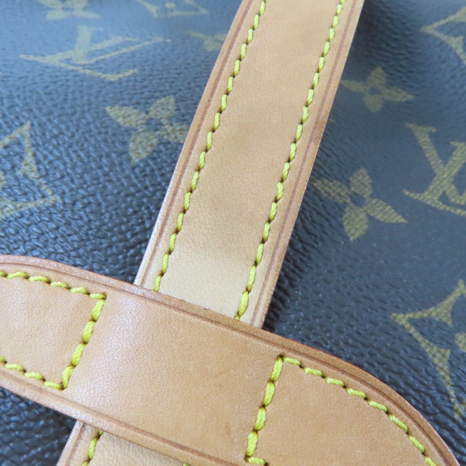 LOUIS VUITTON Monogram Saumur 30金扣肩背袋啡色