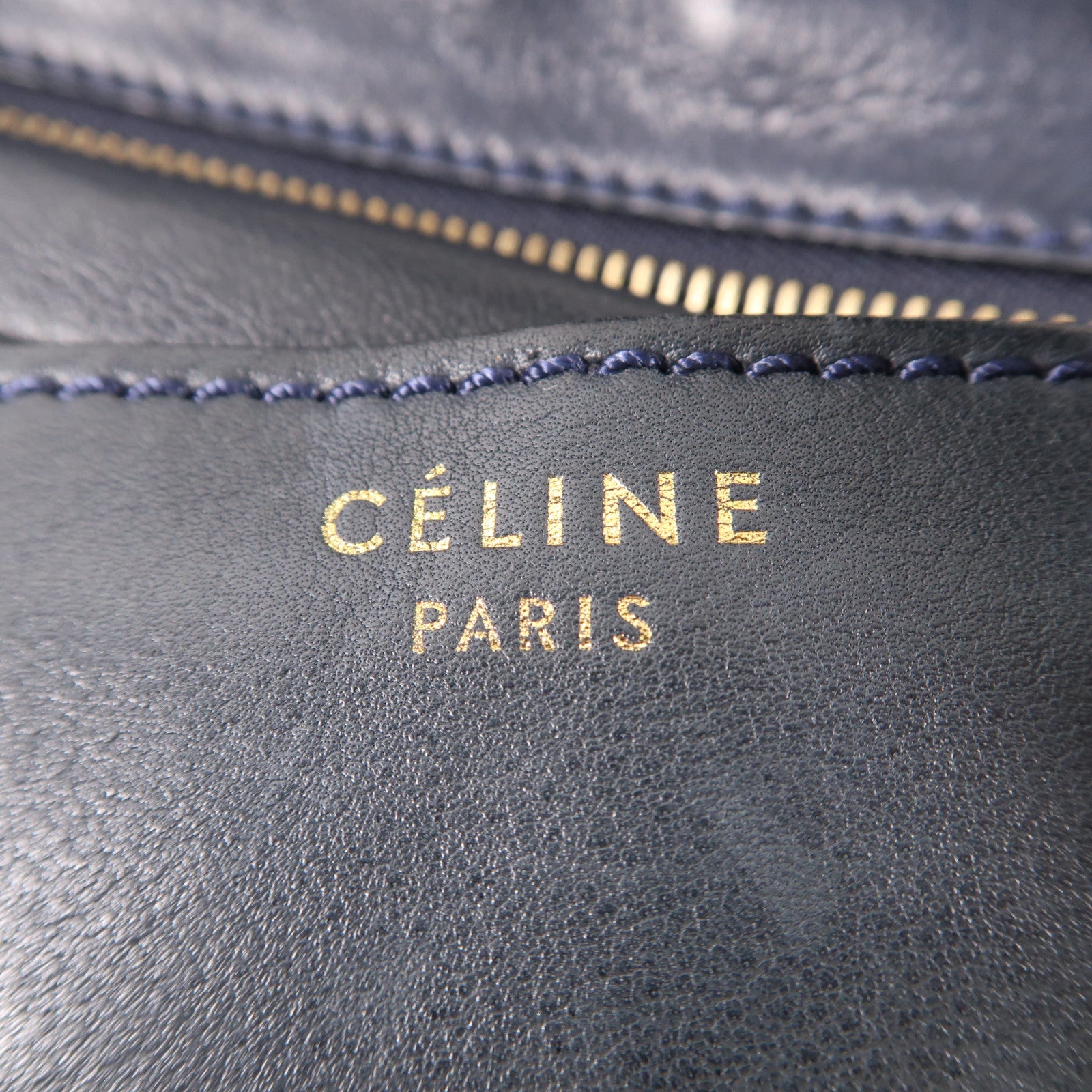 CELINE 牛皮皮革Luggage金扣手挽袋深藍色