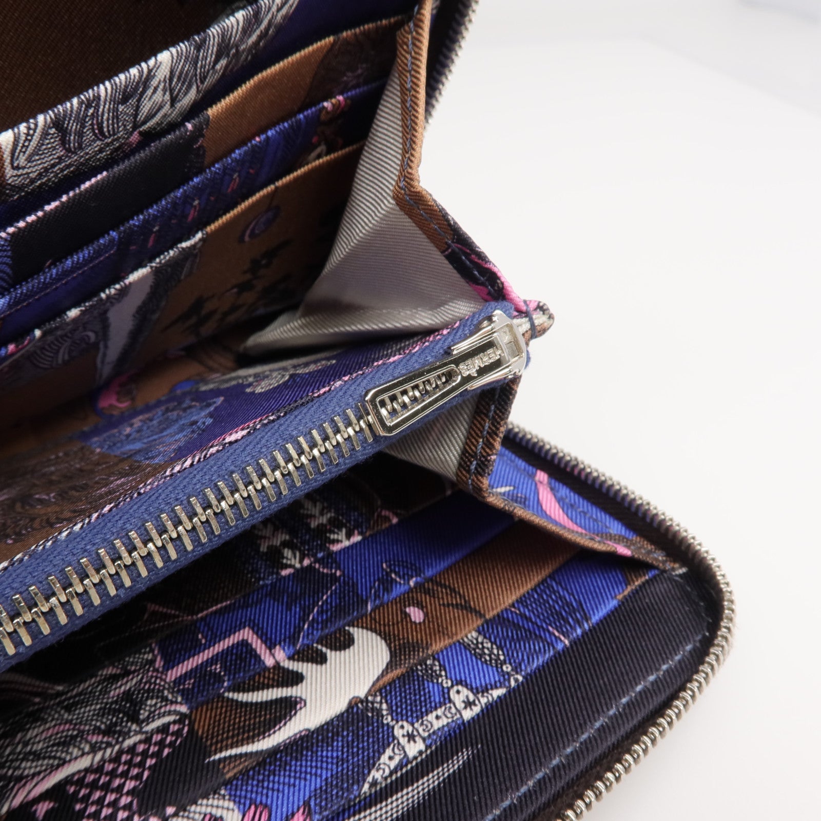 HERMES Epsom皮革Silk In Long Wallet 銀扣長錢包