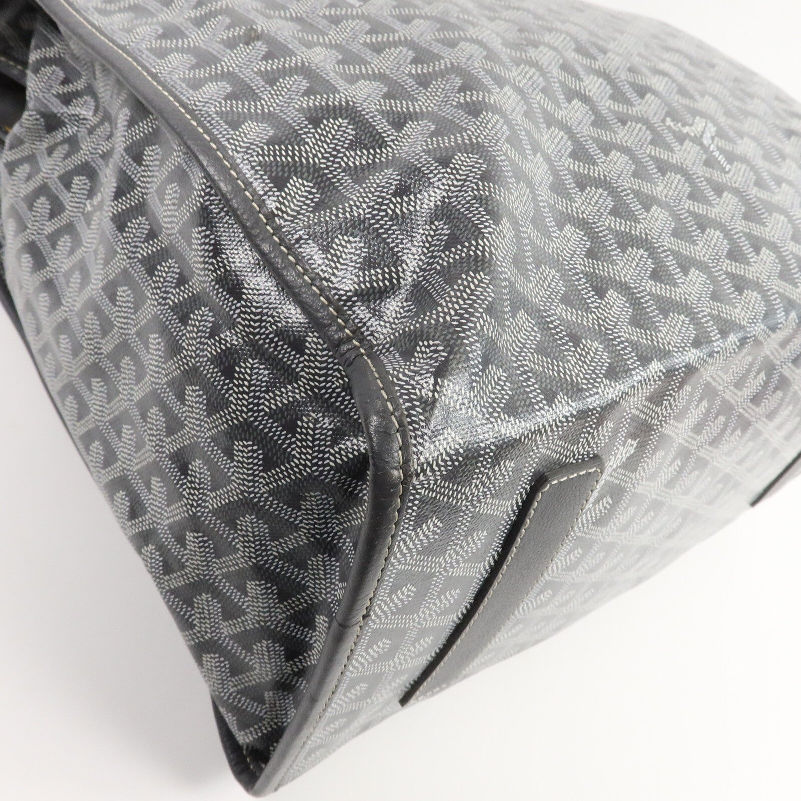 GOYARD Goyardine Canvas Saint Leger背包