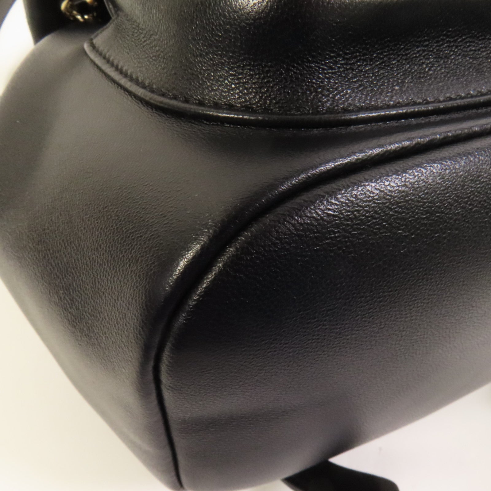CHANEL 【激減優惠】牛皮皮革Duma Backpack金扣背包