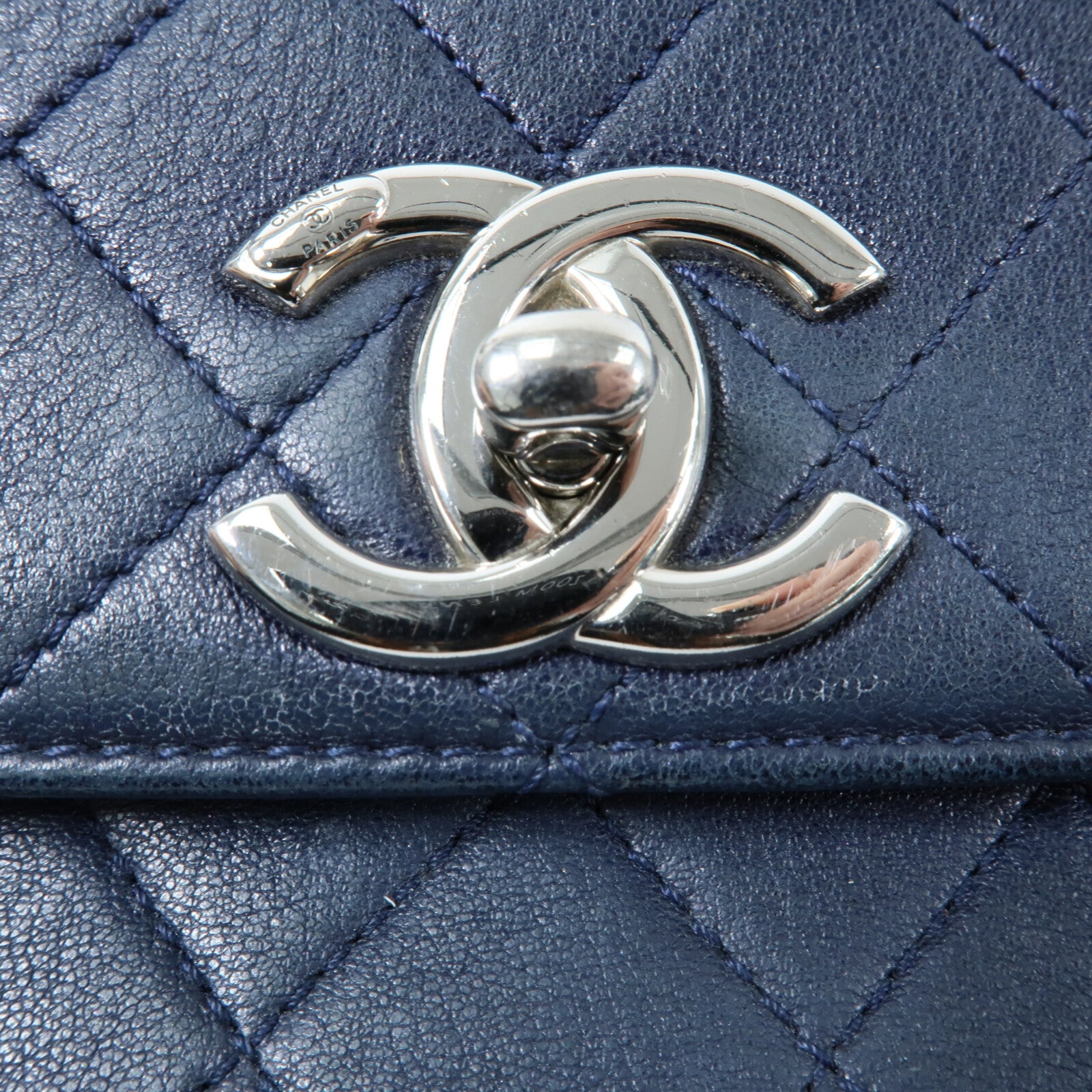 CHANEL 牛皮皮革Chain Shoulder鏈帶肩背袋