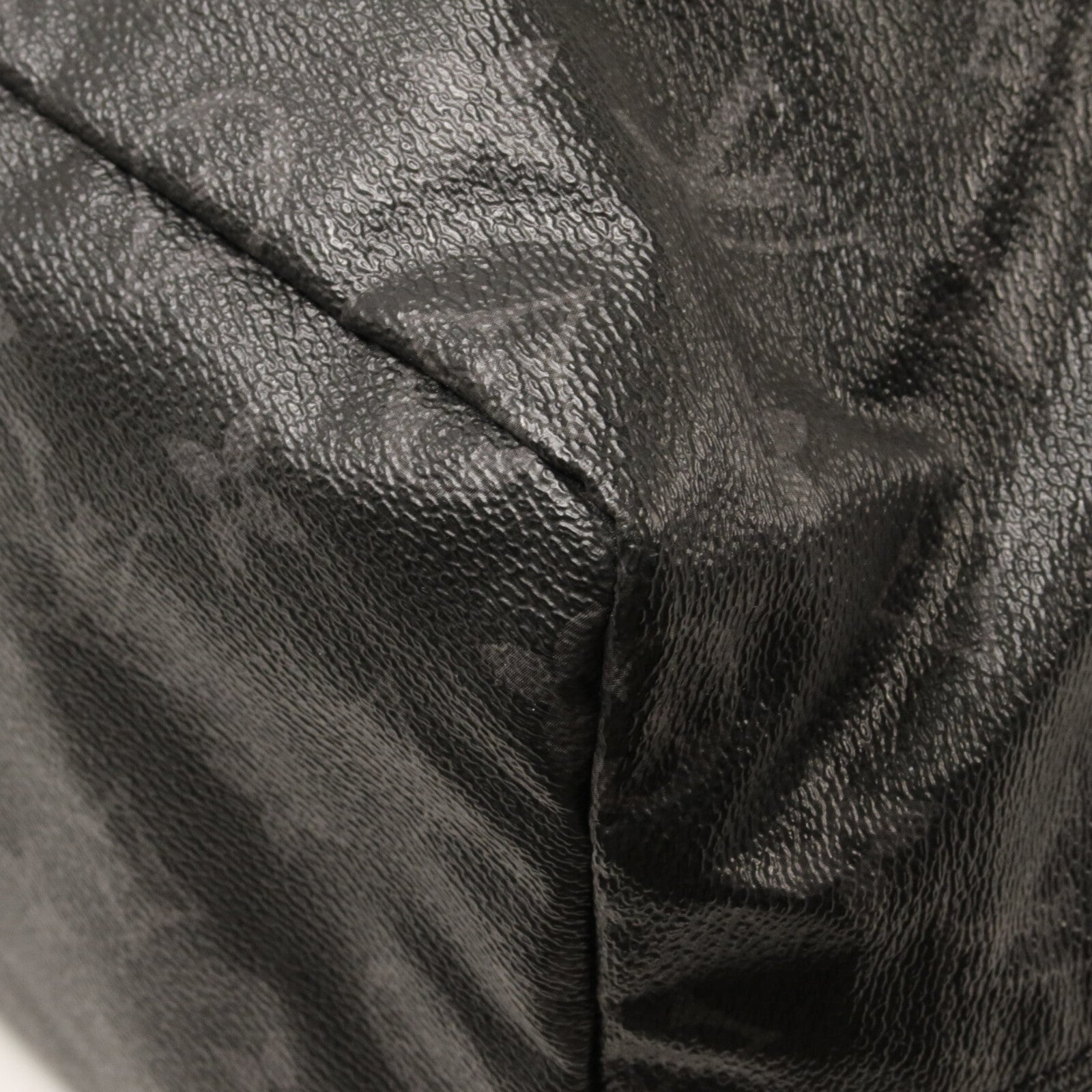 LOUIS VUITTON Monogram Eclipse LV x Fragment Cabas Light