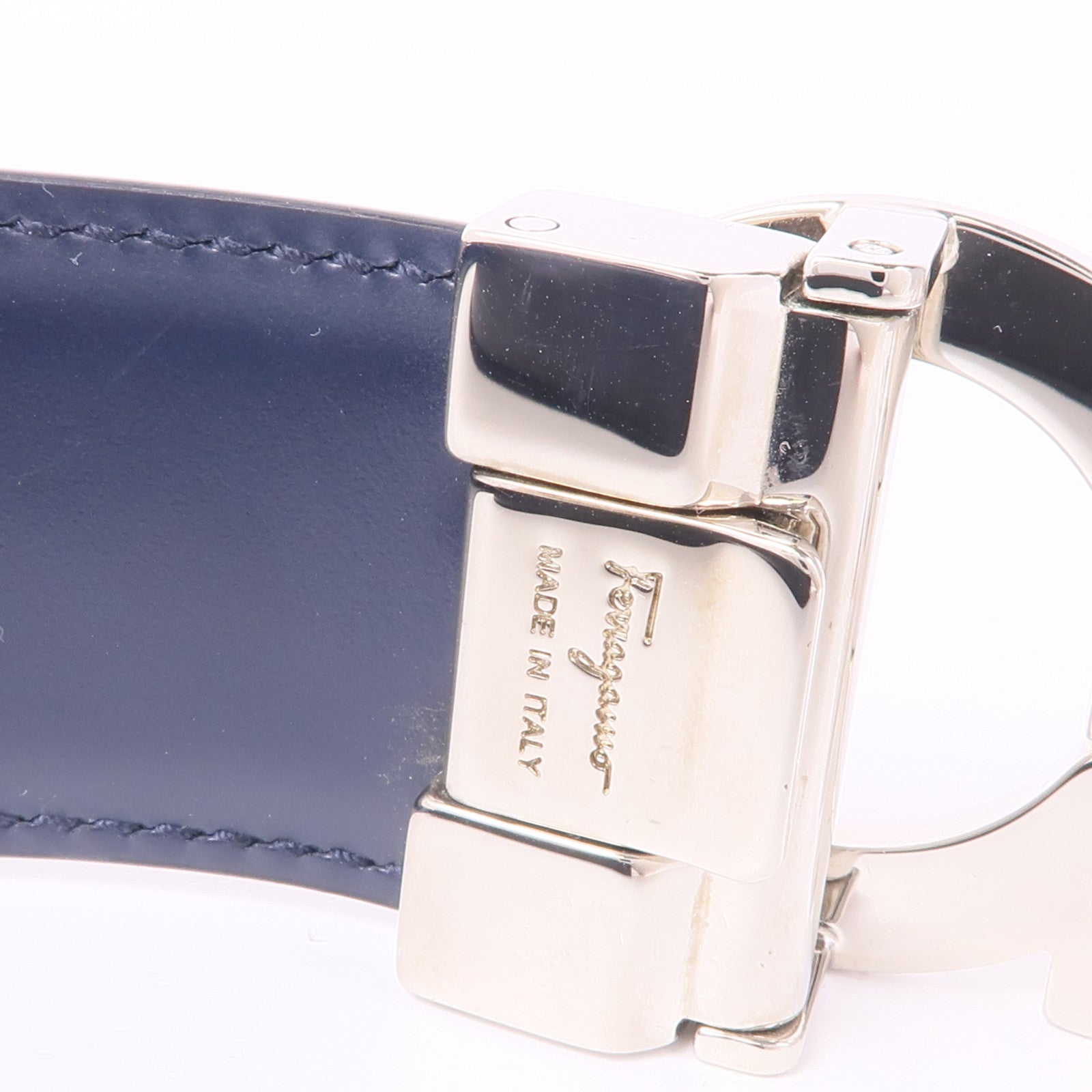Salvatore Ferragamo 皮革Belt銀扣皮帶