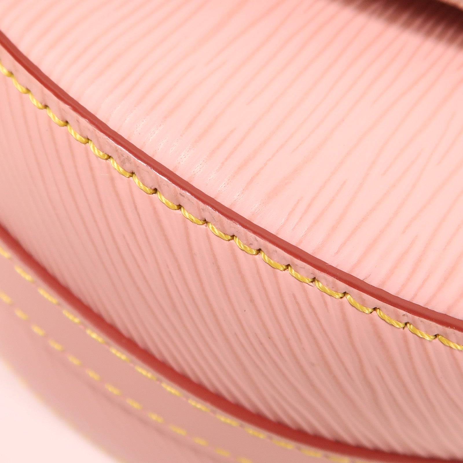 LOUIS VUITTON Epi Saint Cloud銀扣肩背袋