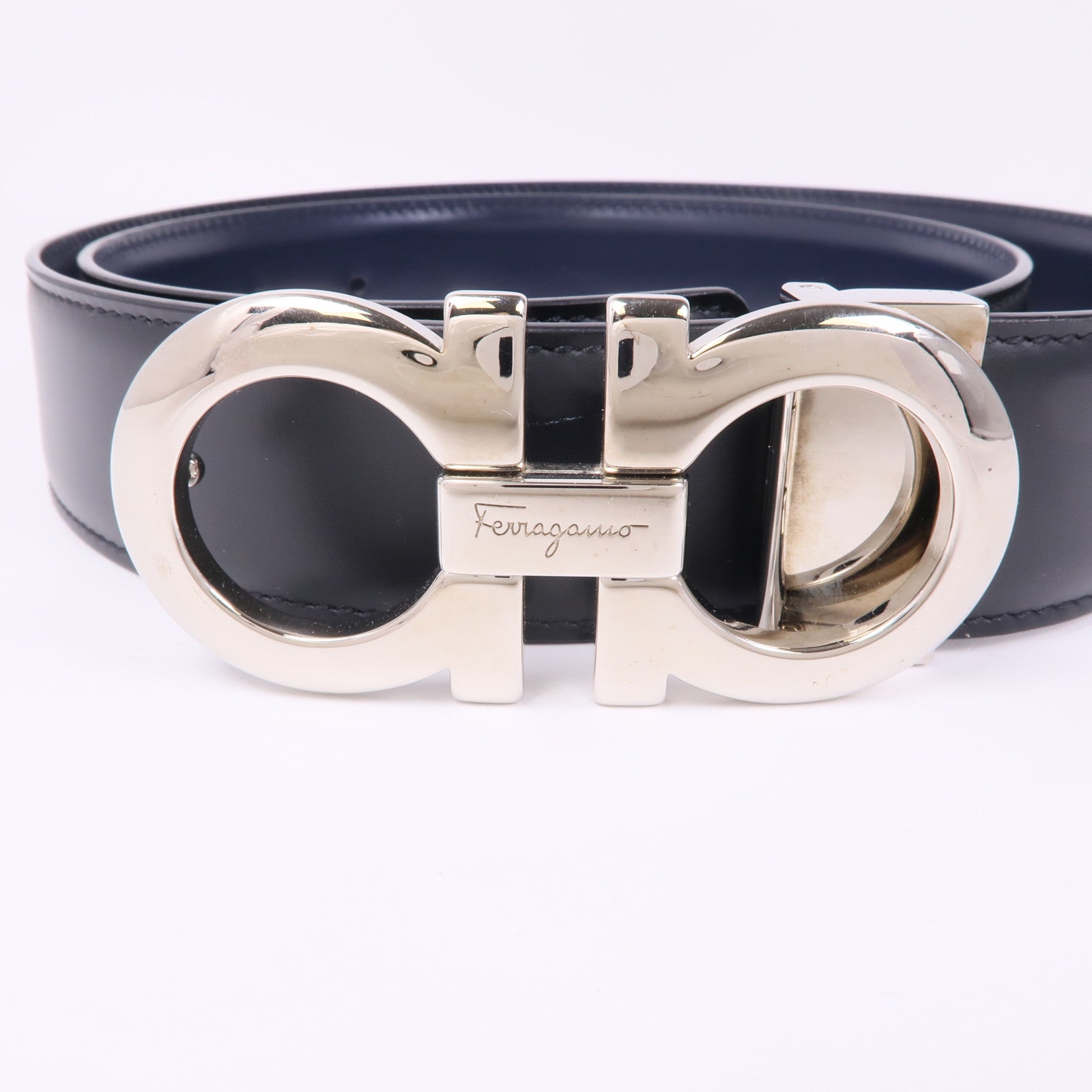 Salvatore Ferragamo 皮革Belt銀扣皮帶