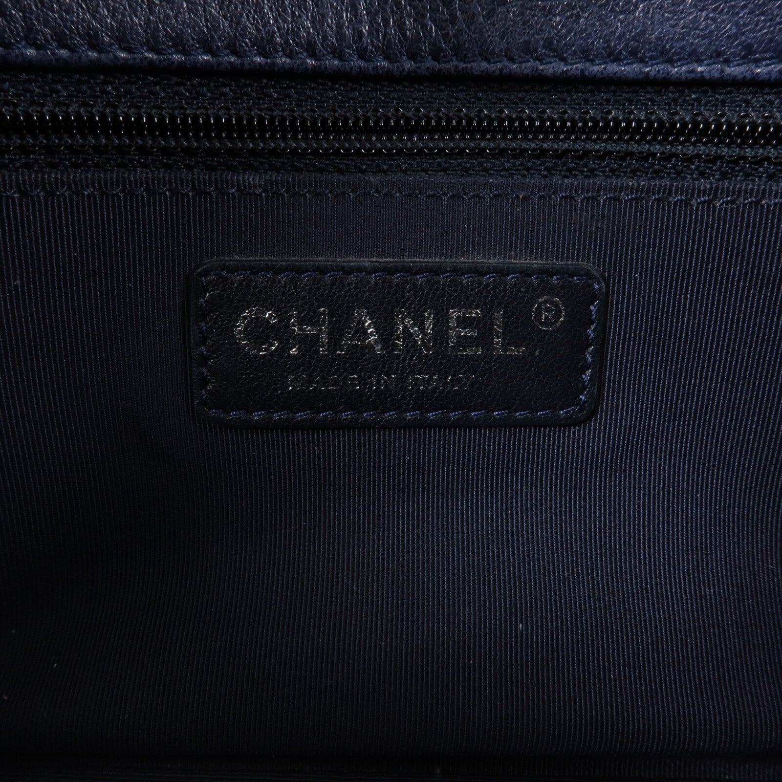 CHANEL 牛皮皮革Chain Shoulder鏈帶肩背袋