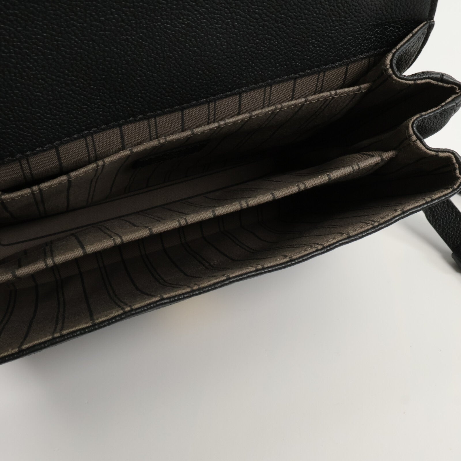 LOUIS VUITTON Monogram Empreinte Pochette Metis金扣手挽肩背兩用袋