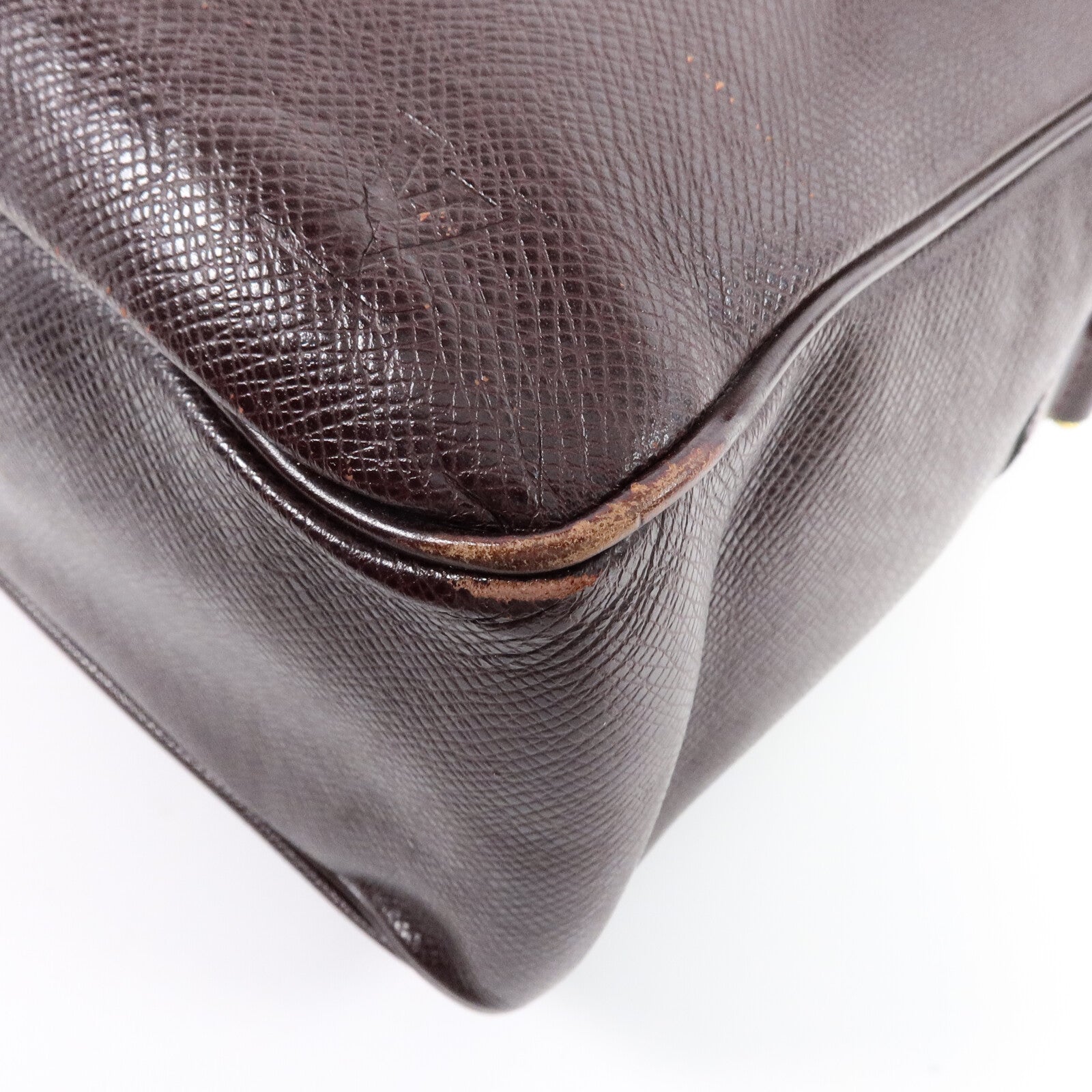 LOUIS VUITTON Taiga Yaranga肩背袋