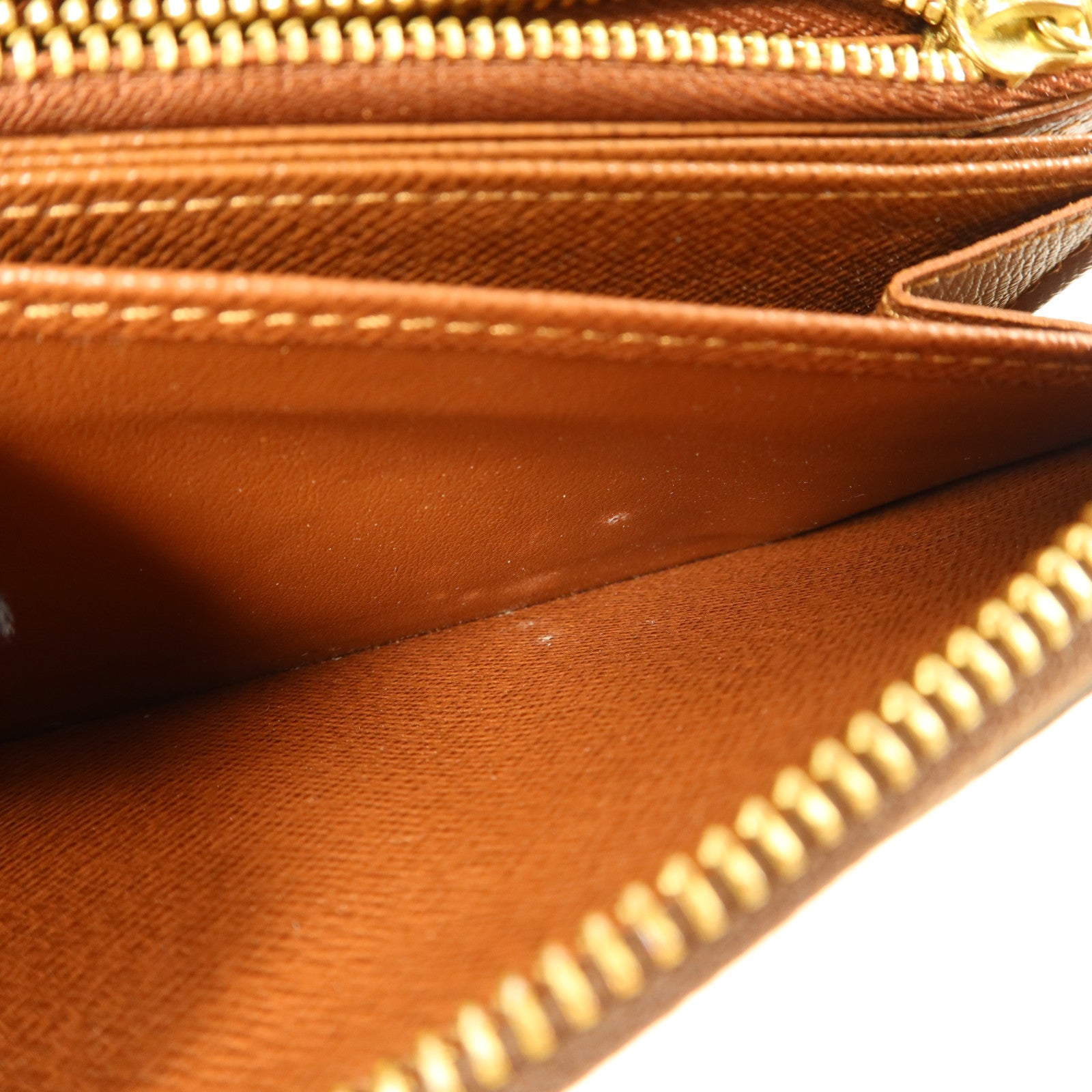 LOUIS VUITTON Monogram Long Round Wallet金扣長錢包