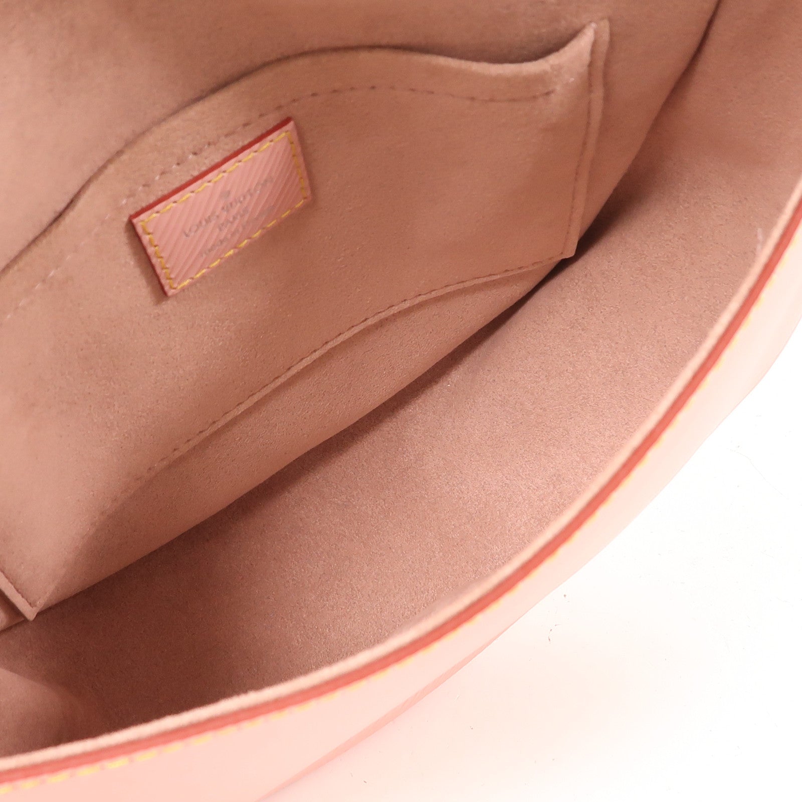 LOUIS VUITTON Epi Saint Cloud銀扣肩背袋