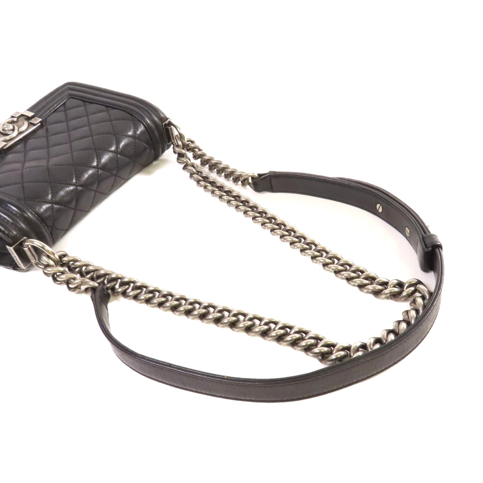 CHANEL 菱格牛皮皮革Boy Chanel 20 Chain Shoulder Bag銀扣鏈帶肩背袋黑色