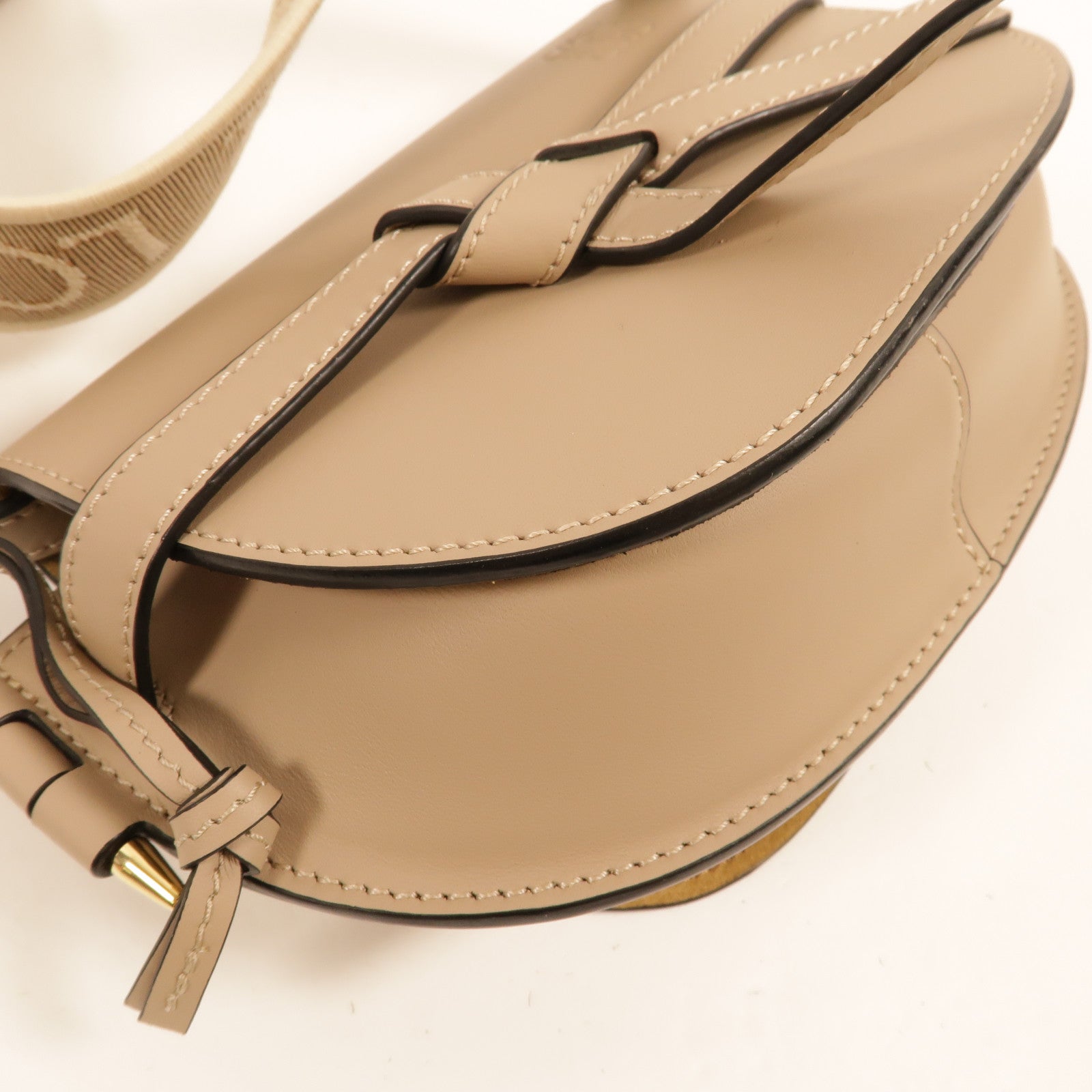 LOEWE 牛皮皮革Mini Gate肩背袋