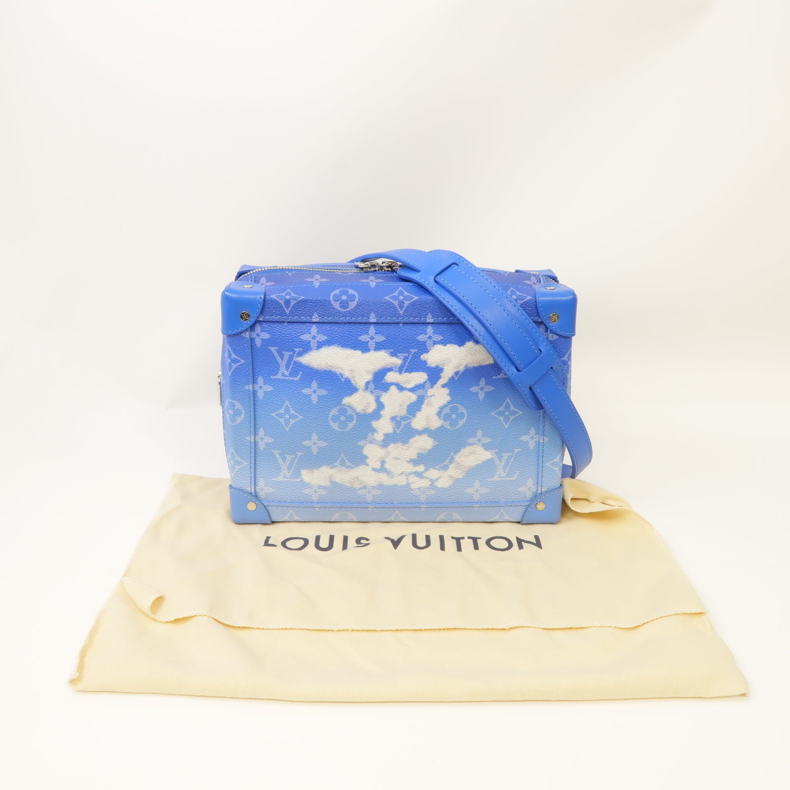 LOUIS VUITTON Monogram Clouds Soft Trunk銀扣肩背袋藍色