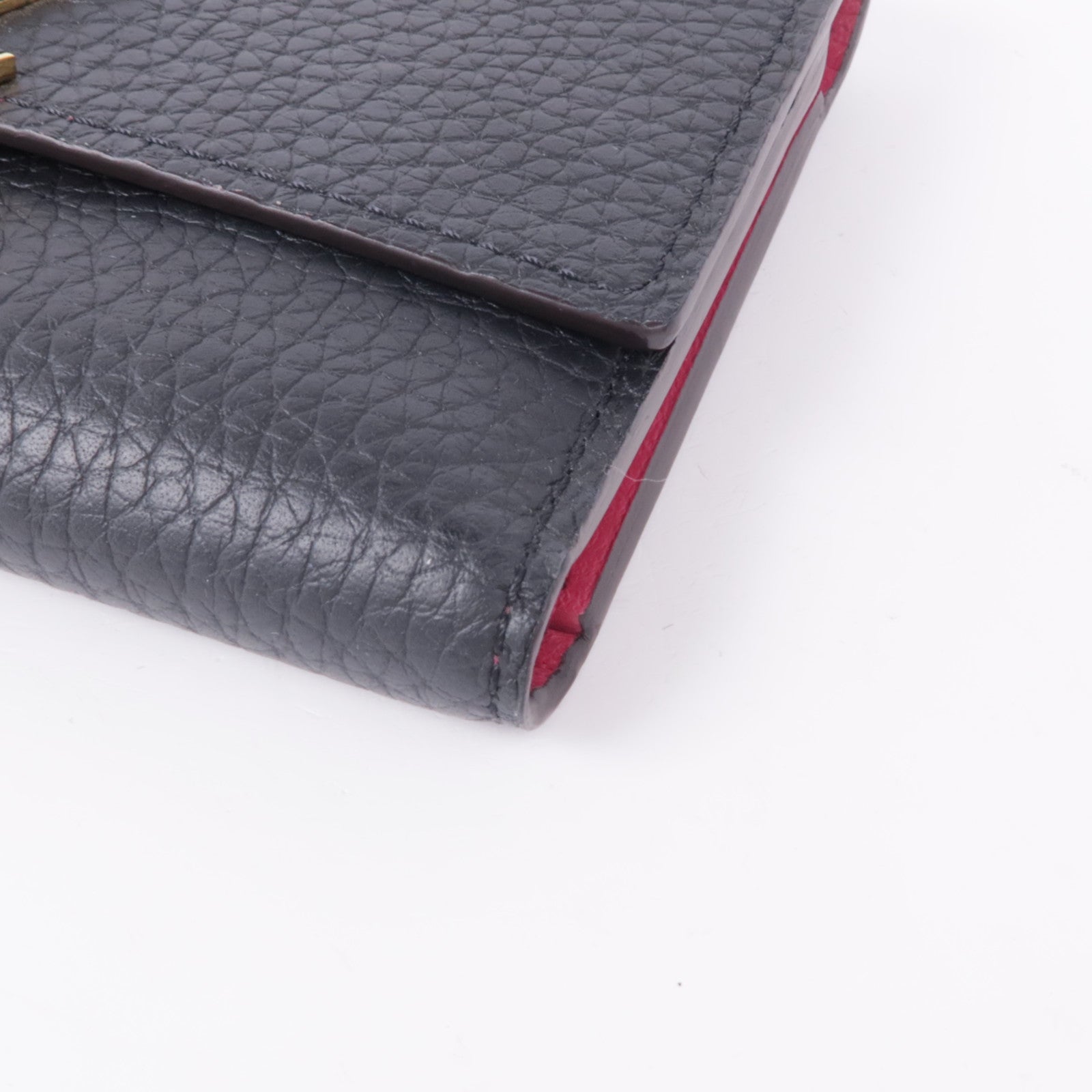 LOUIS VUITTON 【激減優惠】牛皮皮革Capucines Compact Wallet金扣錢包