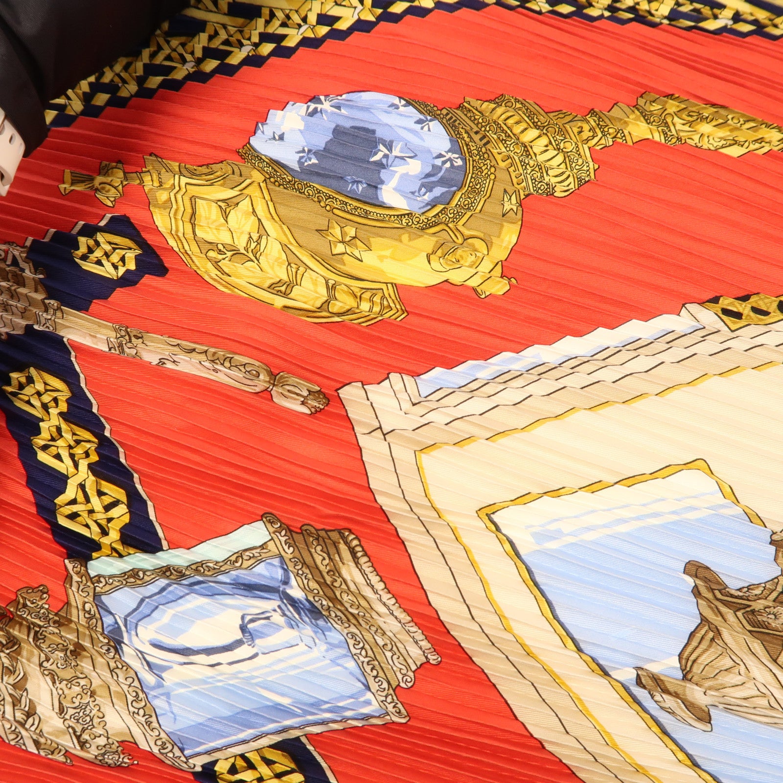 HERMES 絲質Pleated Scarf絲巾