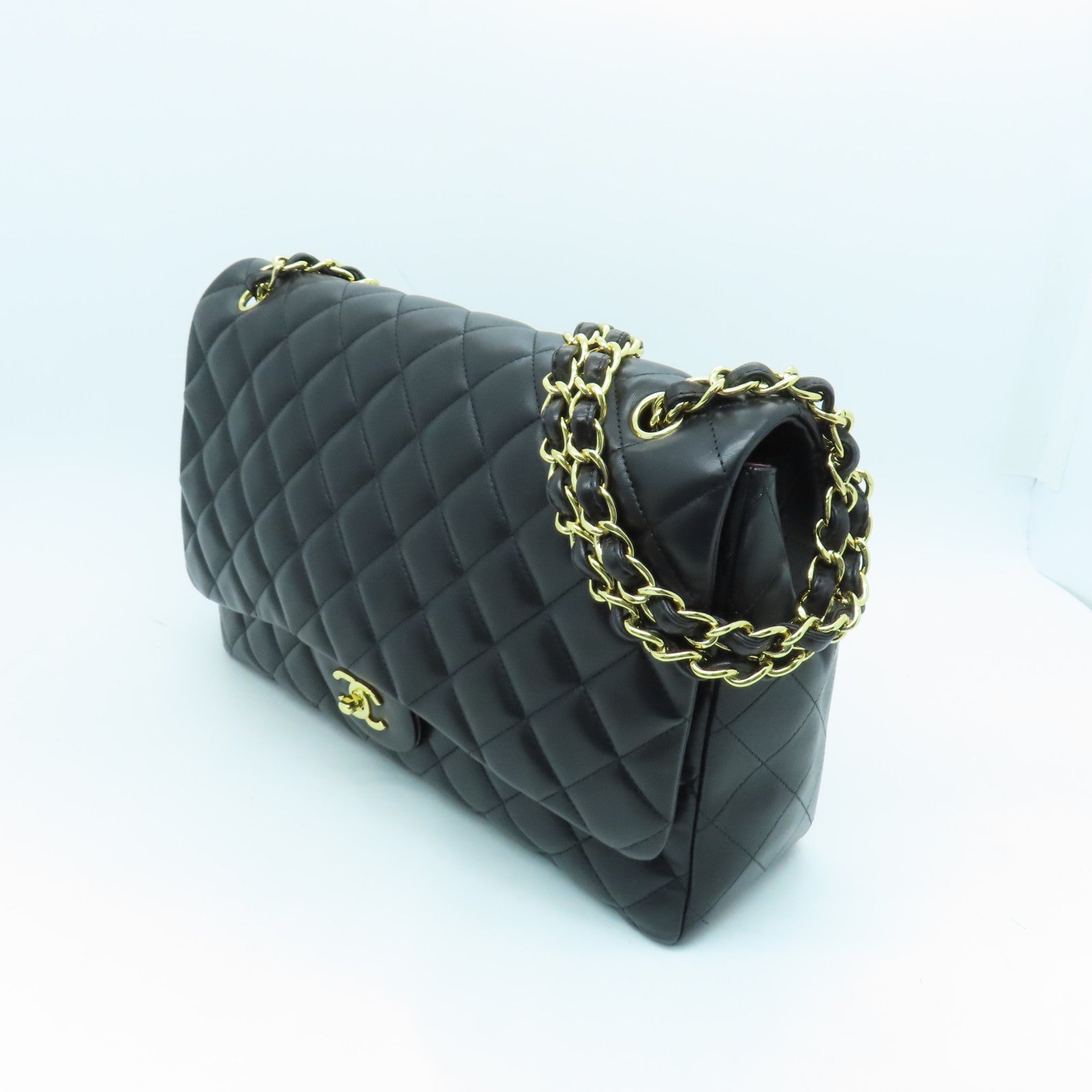 CHANEL 【清倉大減價】菱格羊皮皮革Classic Chain Shoulder金扣鏈帶肩背袋黑色