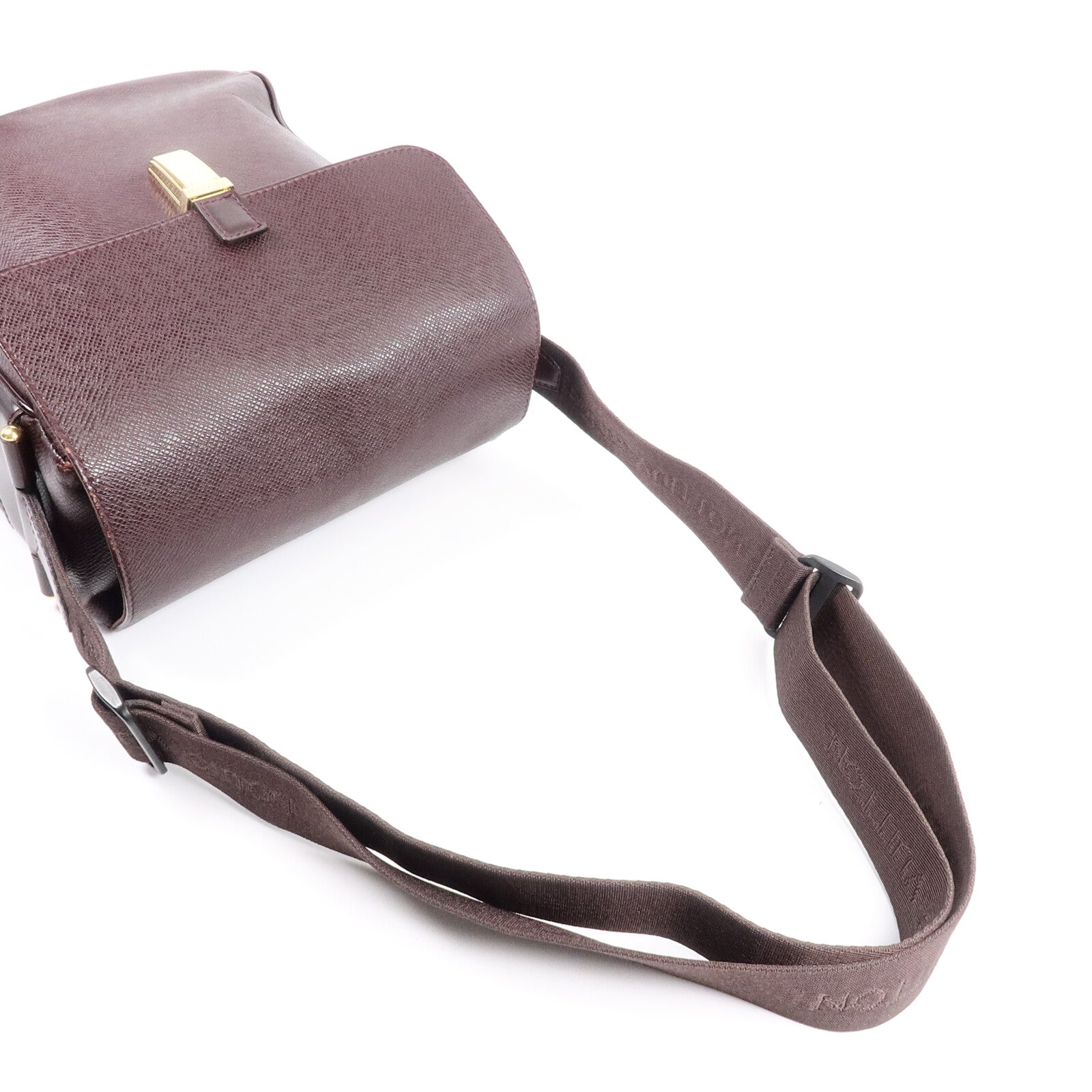 LOUIS VUITTON Taiga Yaranga肩背袋