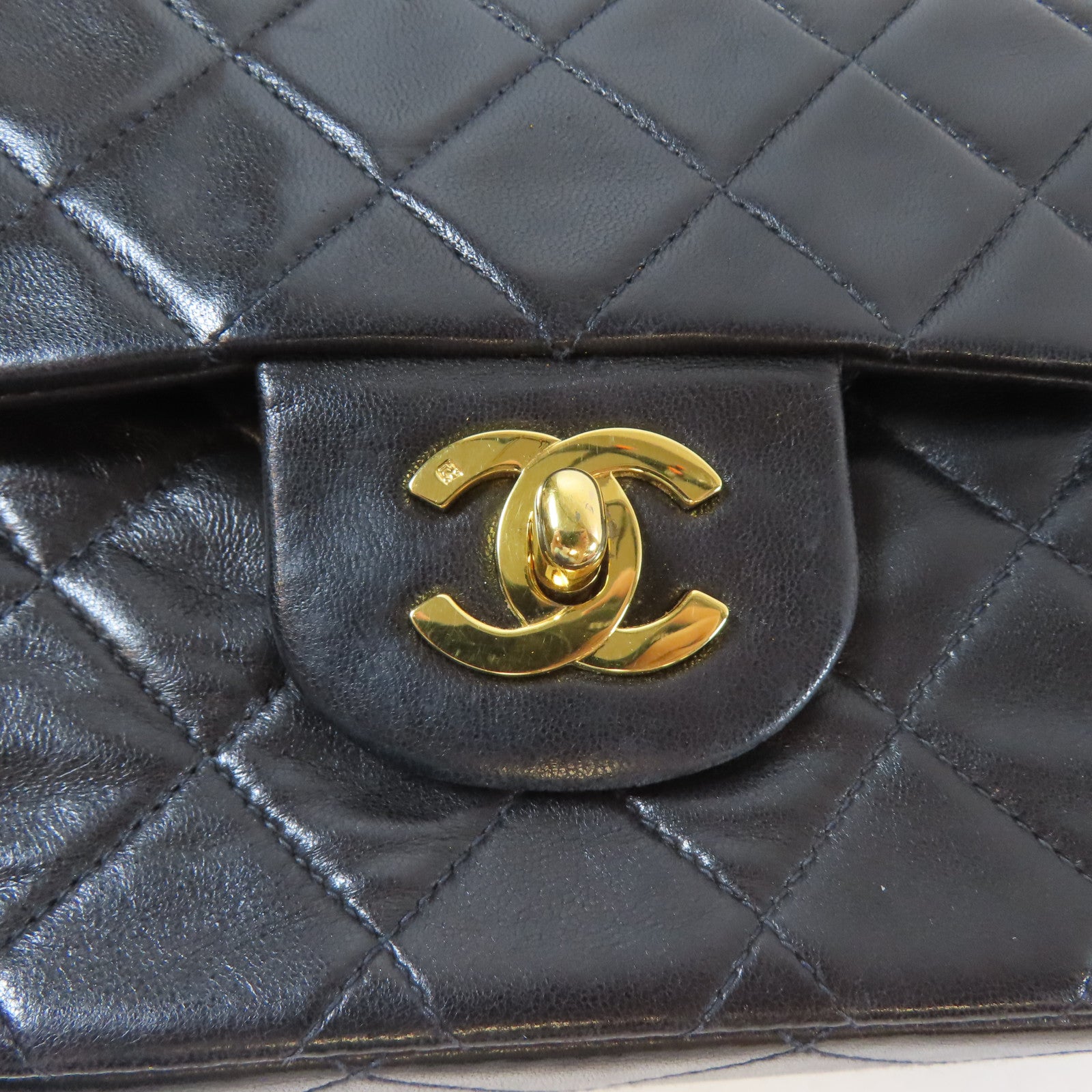 CHANEL 菱格羊皮皮革Vintage Classic 25金扣鏈帶肩背袋黑色