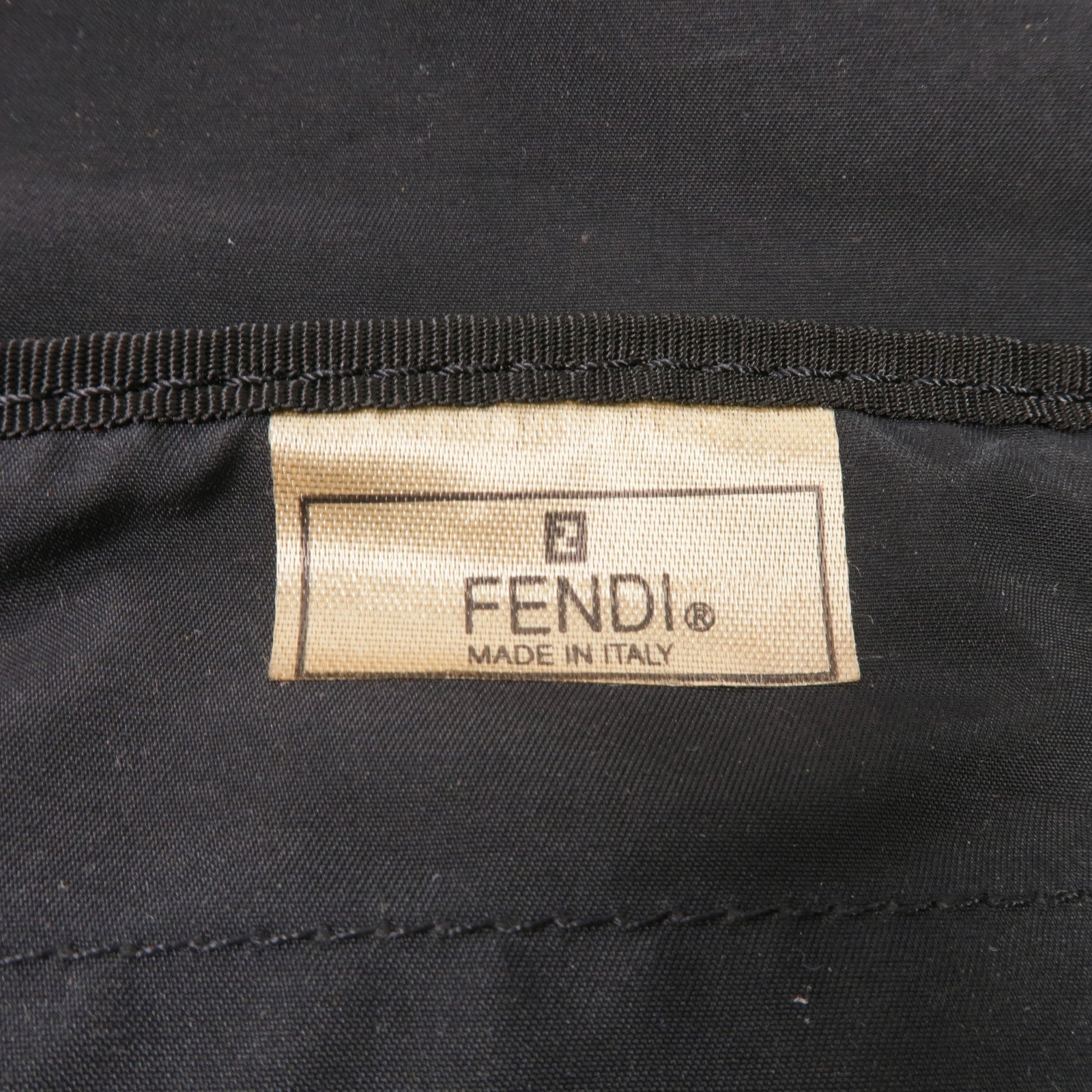 FENDI 【激減優惠】尼龍Shoulder Bag肩背袋